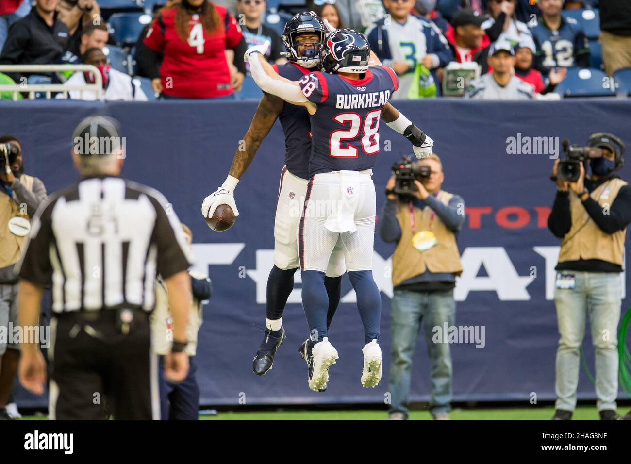 December 12, 2021: Houston Texans Tight End Brevin Jordan (9 ...