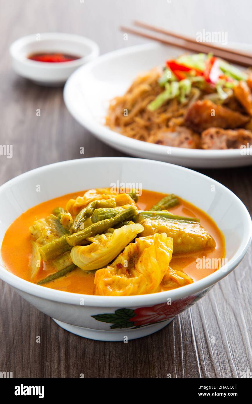Malaysian Chinese style mixed vegetable curry Stock Photo Alamy