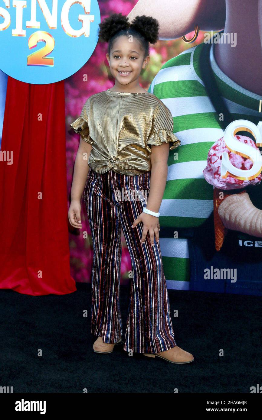 Los Angeles, CA. 12th Dec, 2021. Journey Christine at arrivals for SING