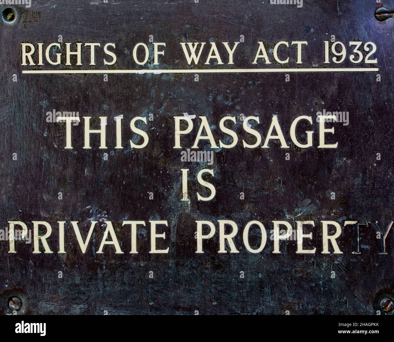 Rights of way act 1932 sign hi-res stock photography and images - Alamy