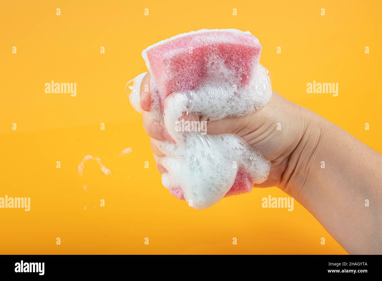 Soapy dish sponge sink hi-res stock photography and images - Alamy