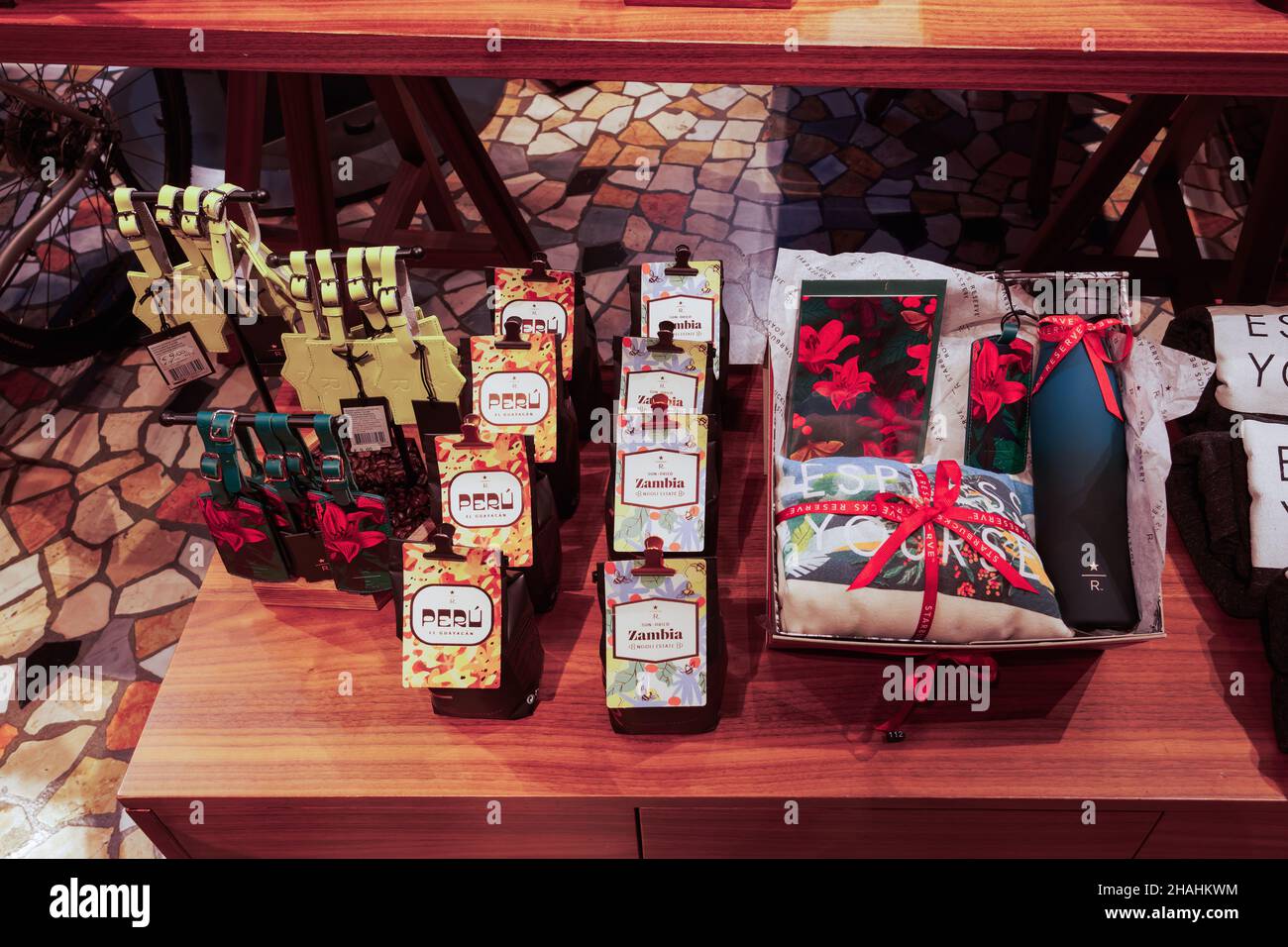 starbucks reserve gifts