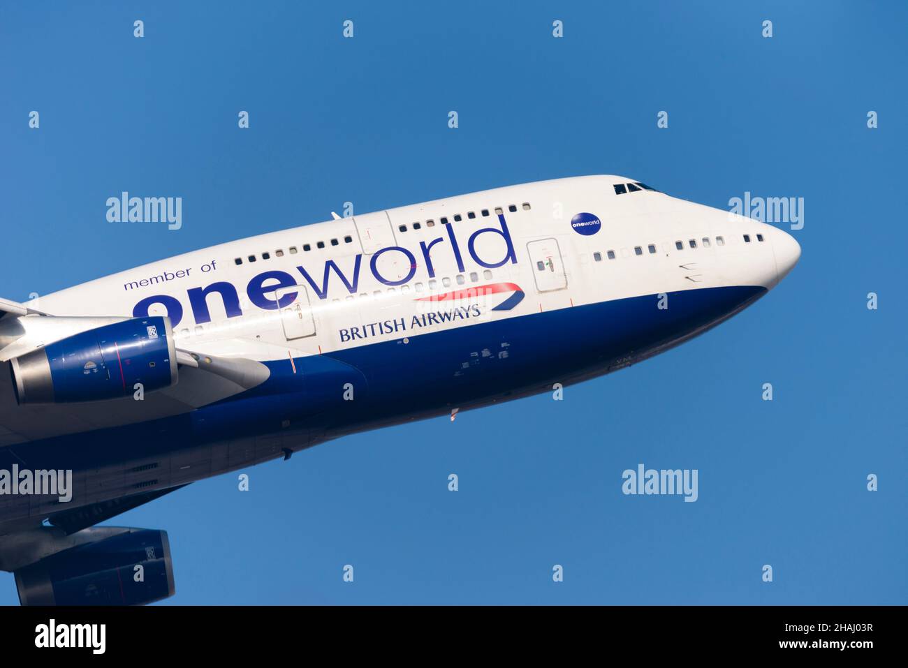 OneWorld, British Airways Boeing 747 Jumbo jet airliner plane GCIVM taking off from London