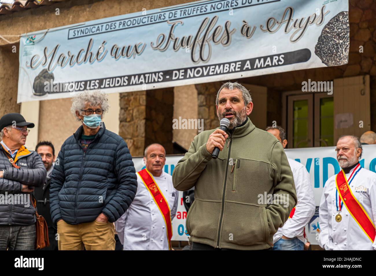 Truffle market in Aups: season opening on the first Thursday of December 2021 by Philippe De Santis in Aups, France. Philippe De Santis is the president of the truffle farmers syndicate Stock Photo
