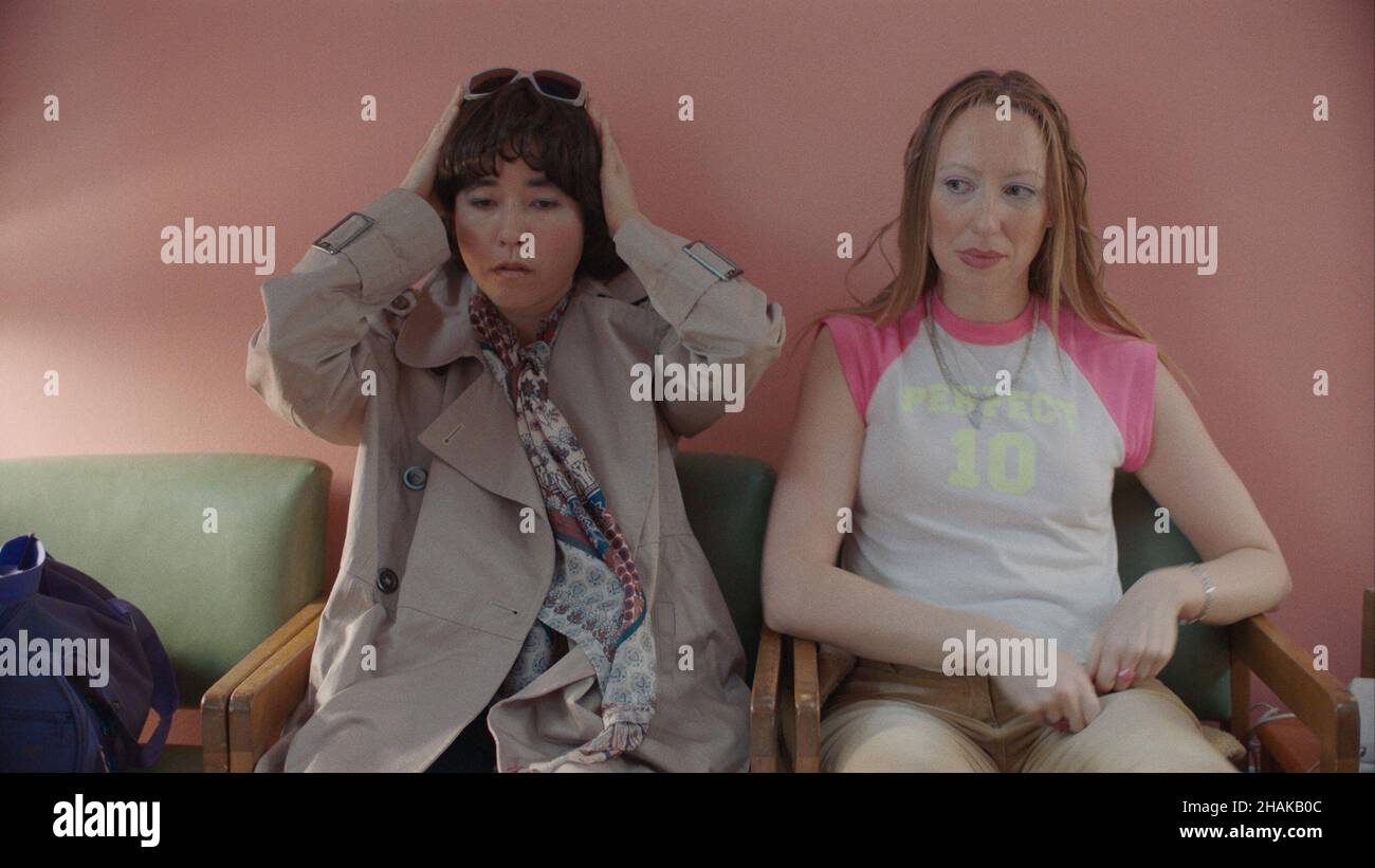PEN15, from left Maya Erskine, Anna Konkle, Runaway', (Season 2 (Part