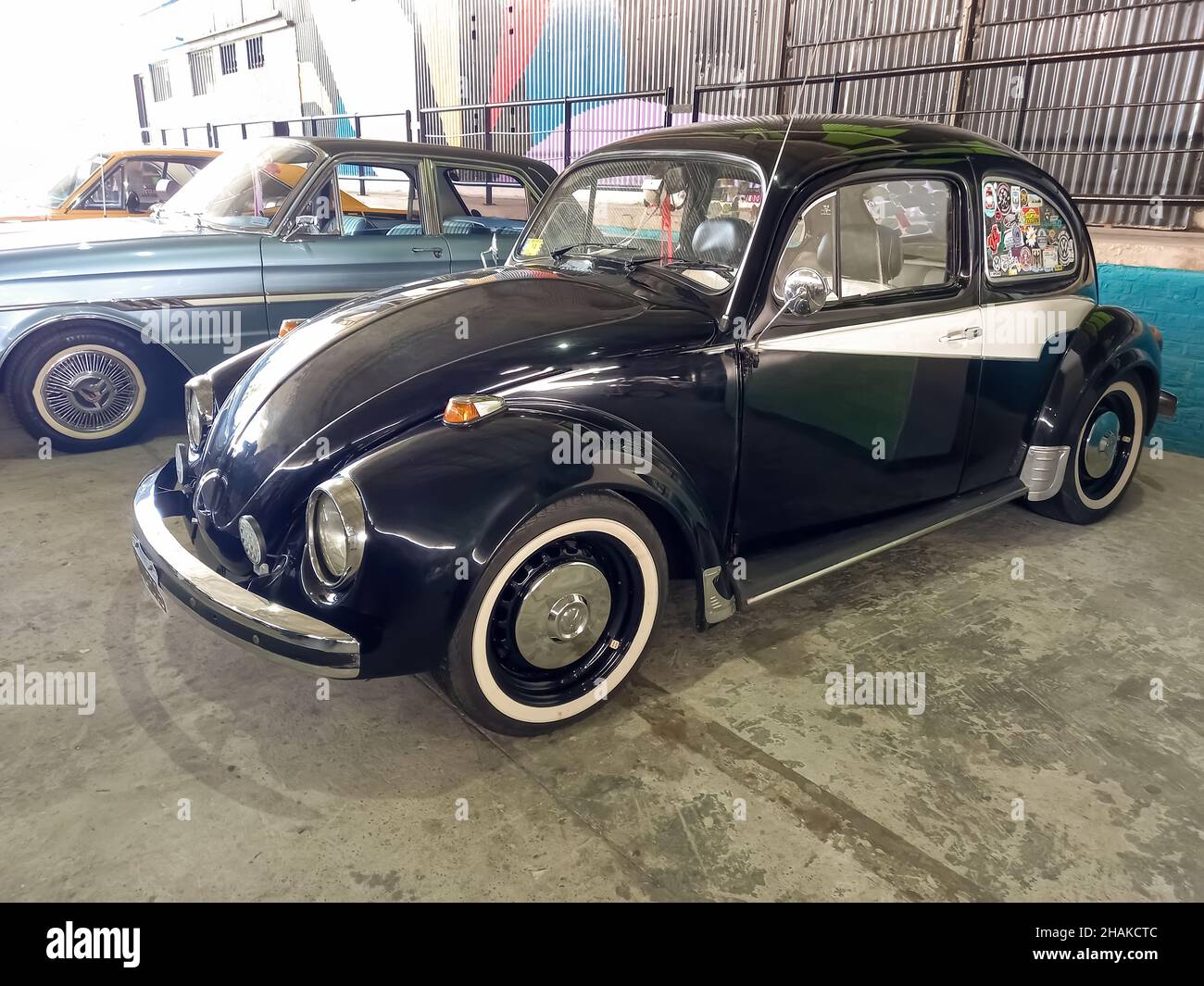 Simple car hi-res stock photography and images - Alamy