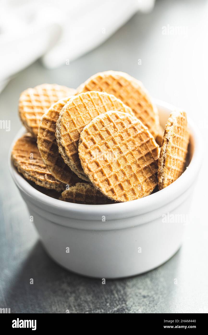 https://c8.alamy.com/comp/2HAM440/sweet-caramel-mini-waffles-in-bowl-2HAM440.jpg