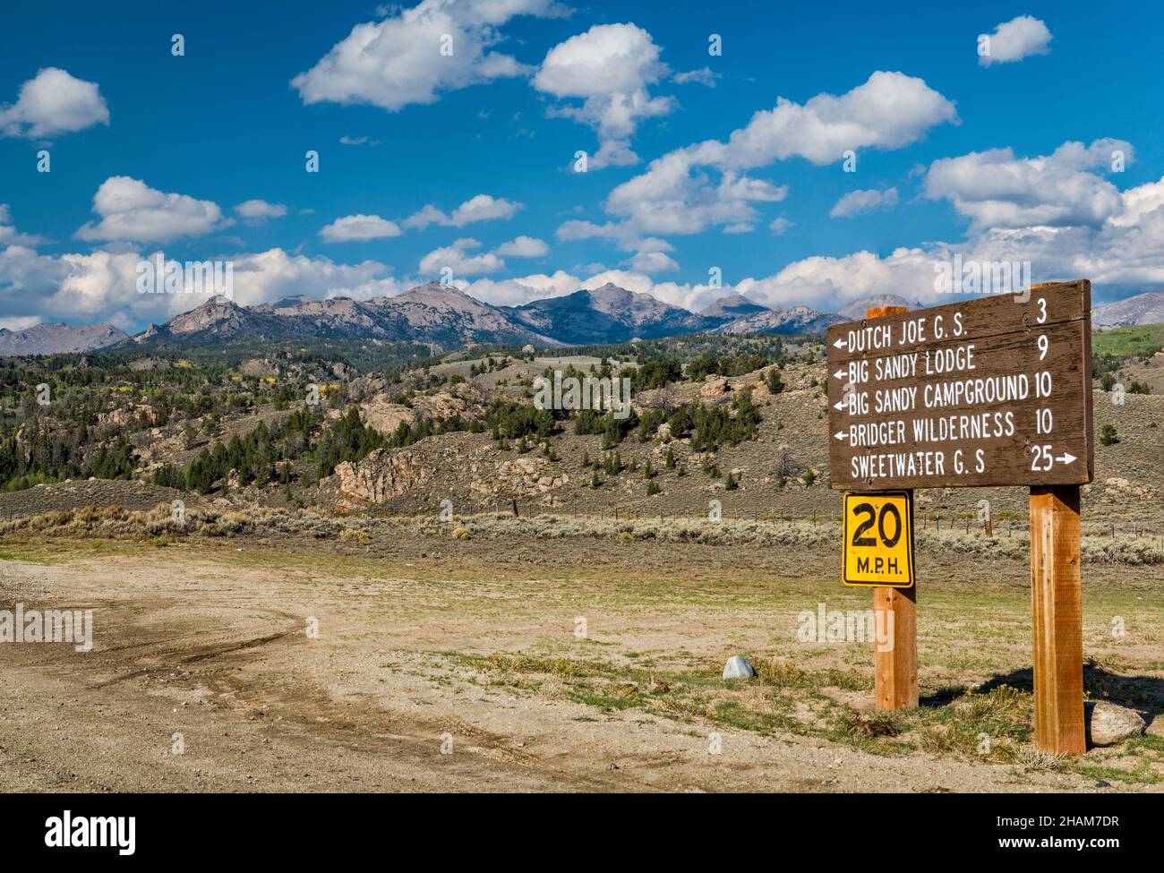 Direction sign, Big Sandy Opening Road (BLMR 4113), at Lander Cutoff Road (CR 132), Wind River Range in distance, Wyoming, USA Stock Photo