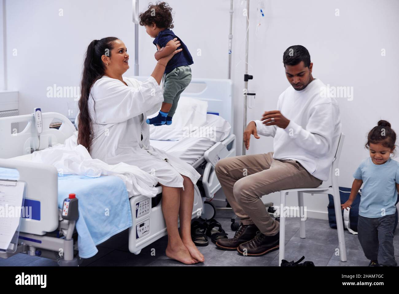 Children hospital bed hires stock photography and images Alamy