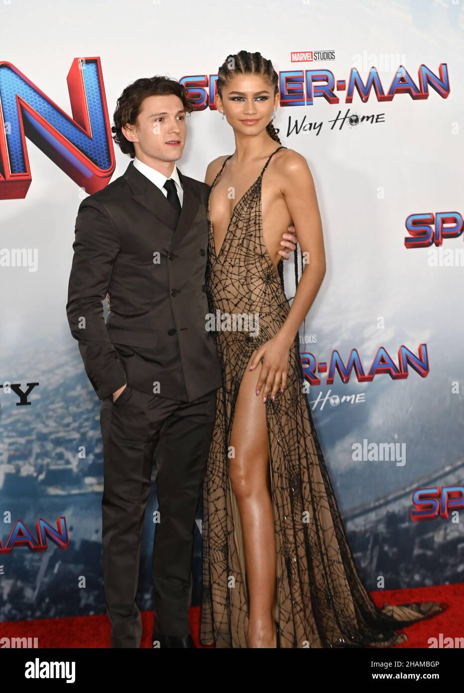 los-angeles-usa-13th-dec-2021-los-angeles-usa-december-13-2021