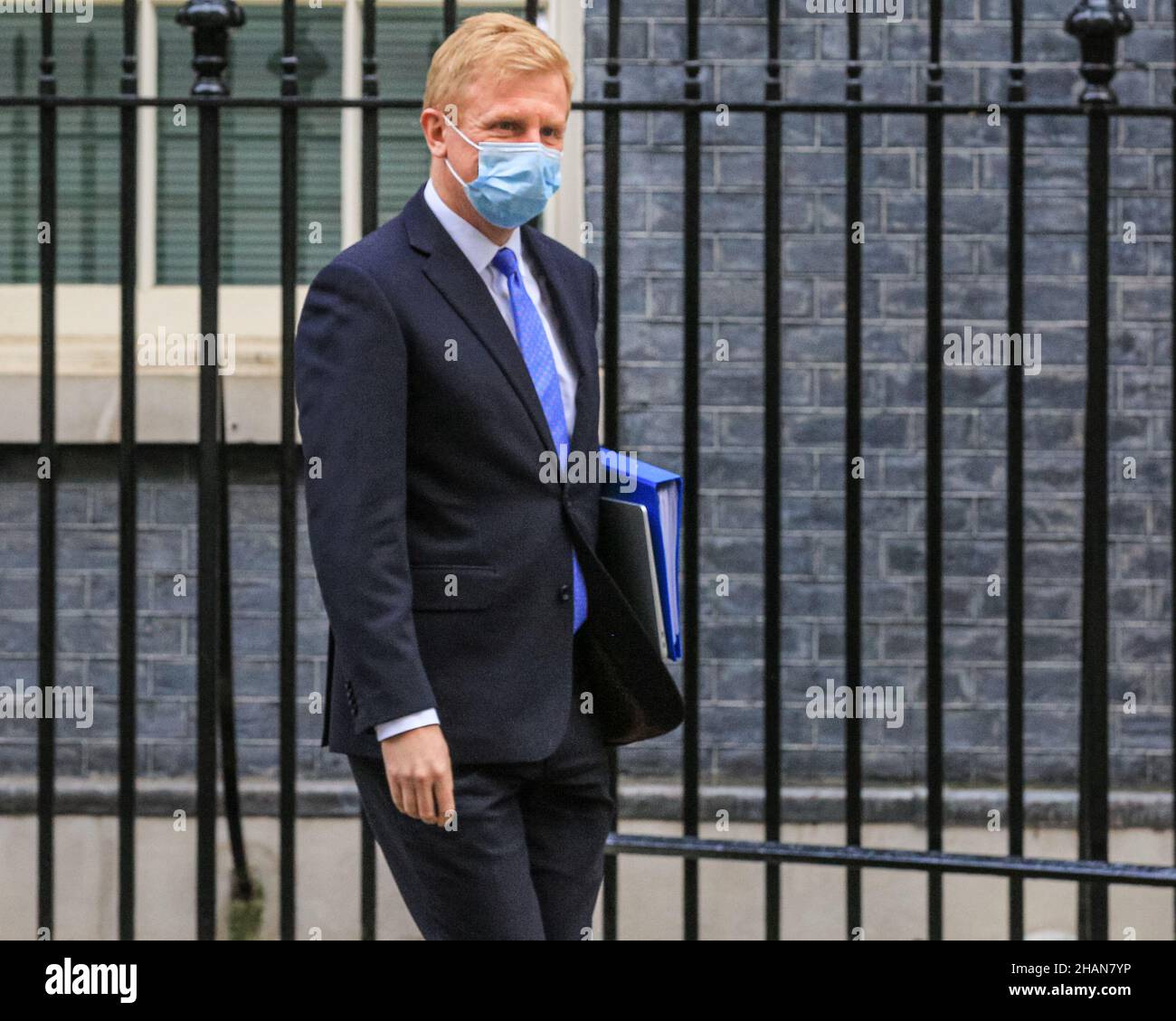 Politician without face mask hi-res stock photography and images - Alamy