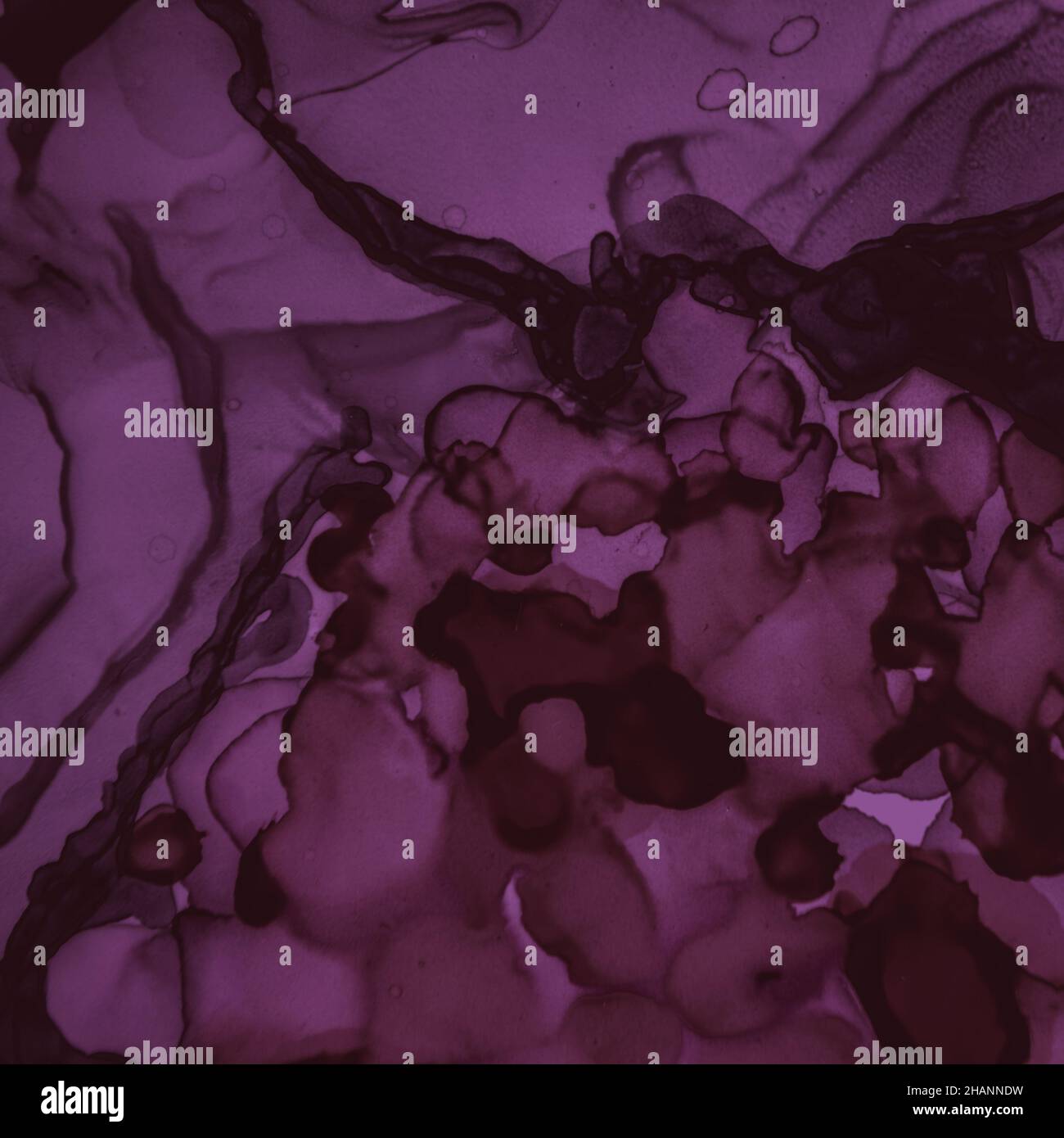 Burgundy red grunge wallpaper hi-res stock photography and images - Page 3  - Alamy, image size:1300x1390