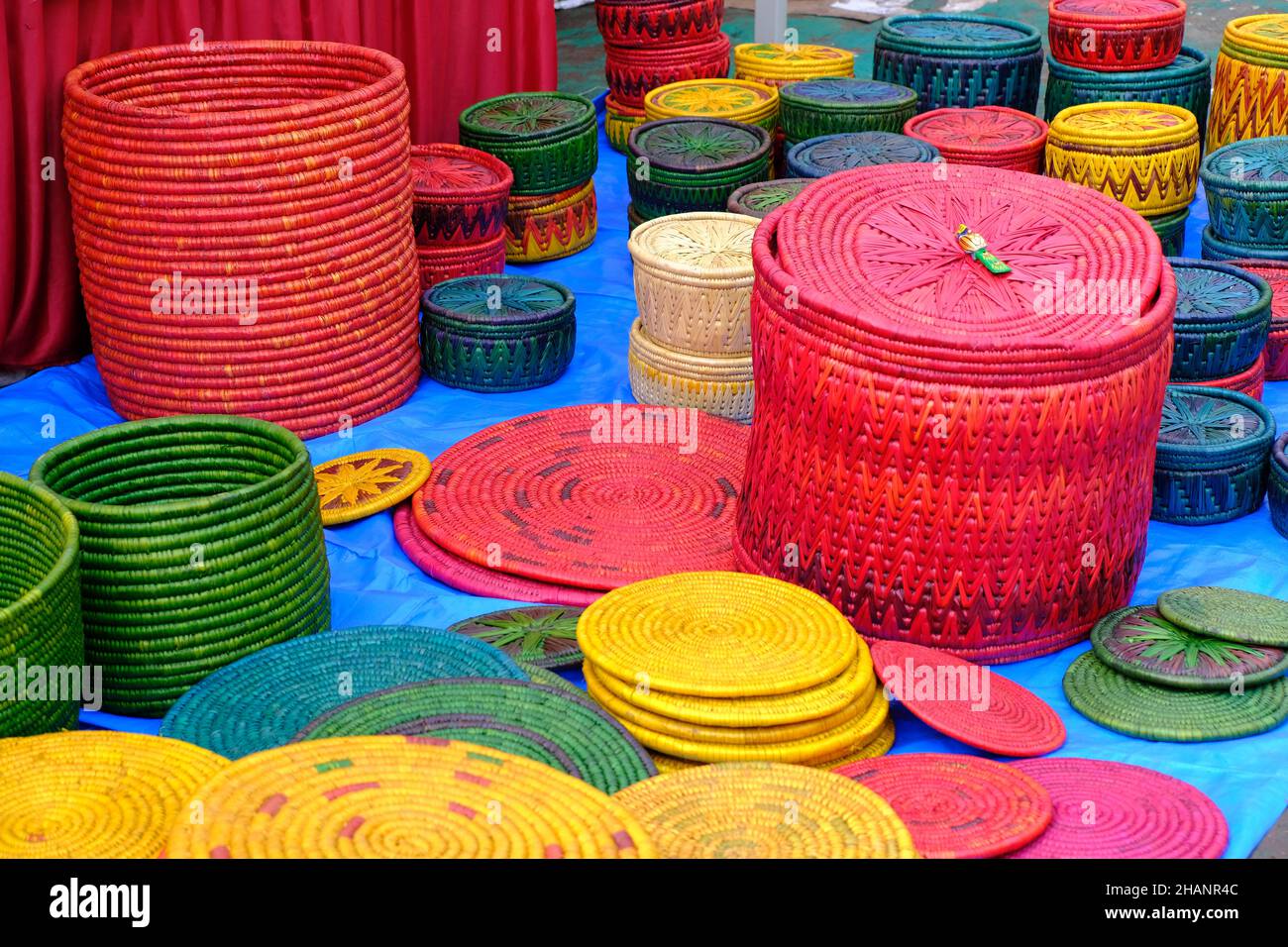 Jute craft bags hi-res stock photography and images - Alamy