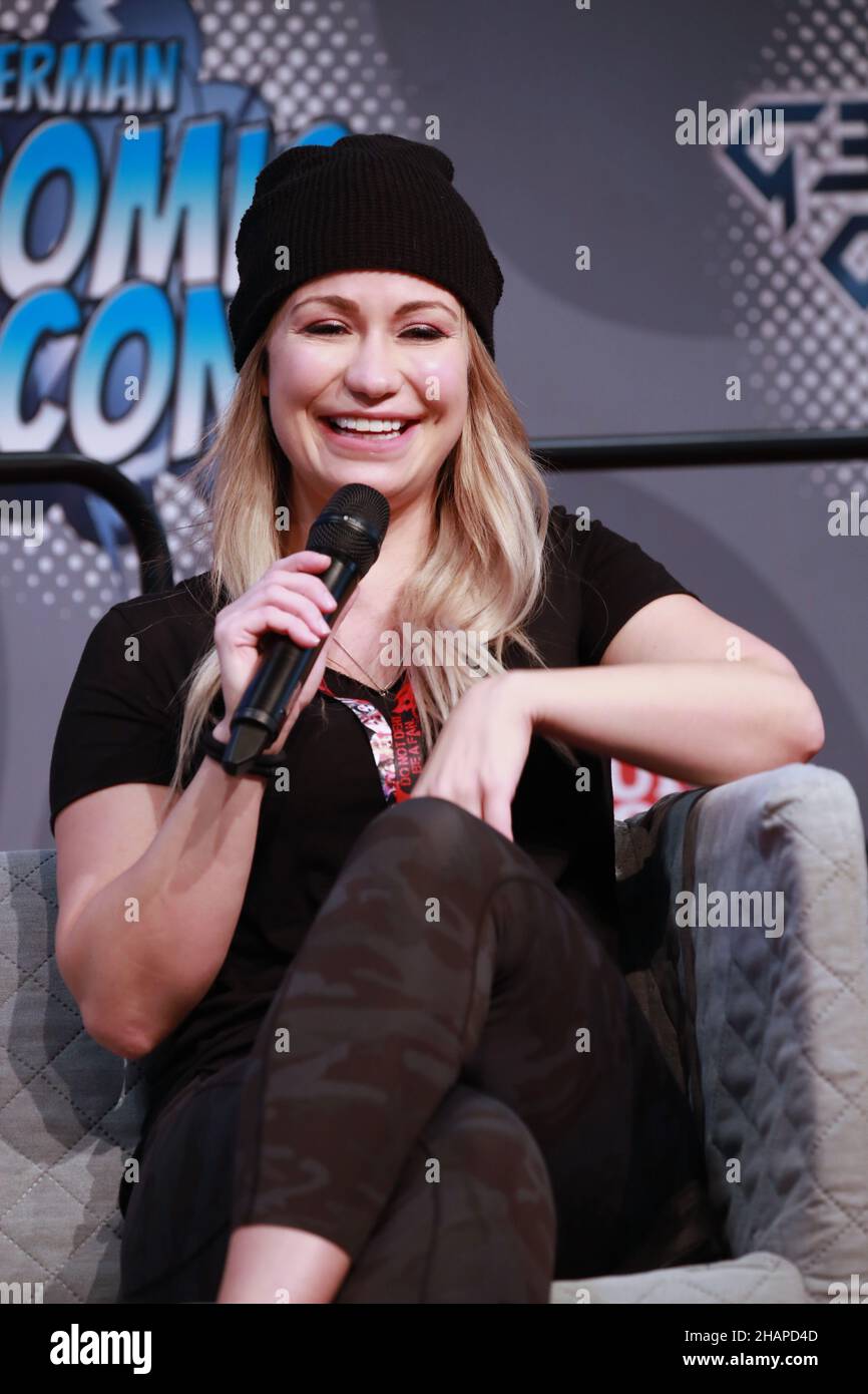 Chelsey Reist The 100