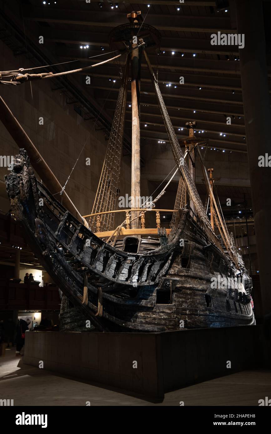 The magnificent wooden Vasa warship salvaged from the sea and displayed ...