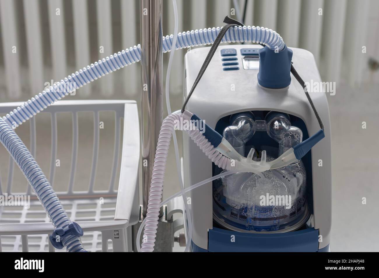 Highflow oxygen device in ICU in hospital. Highflow oxygen therapy is