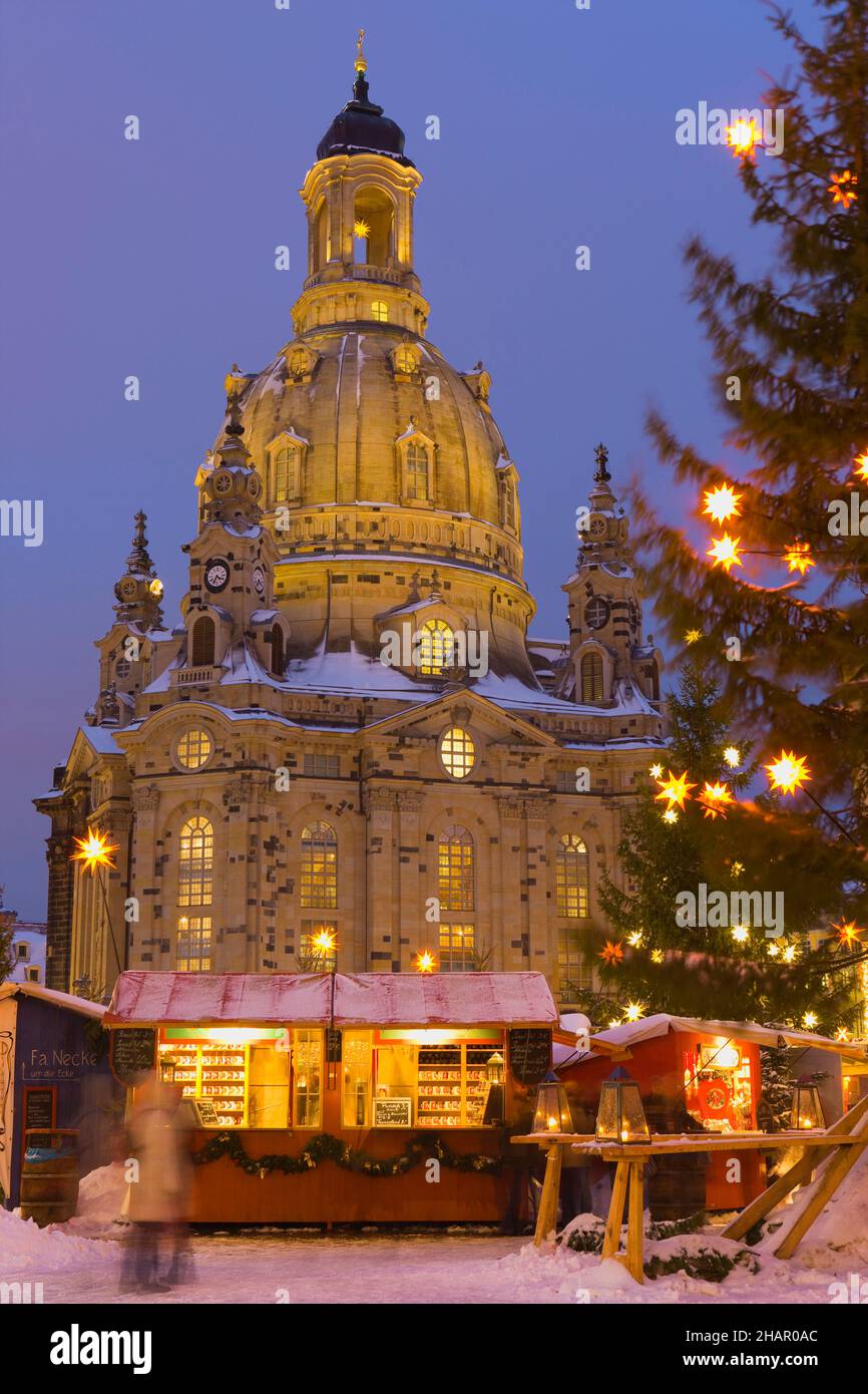 Neumarkt Christmas market and the Frauenkirche, Dresden, Saxony, Germany Stock Photo