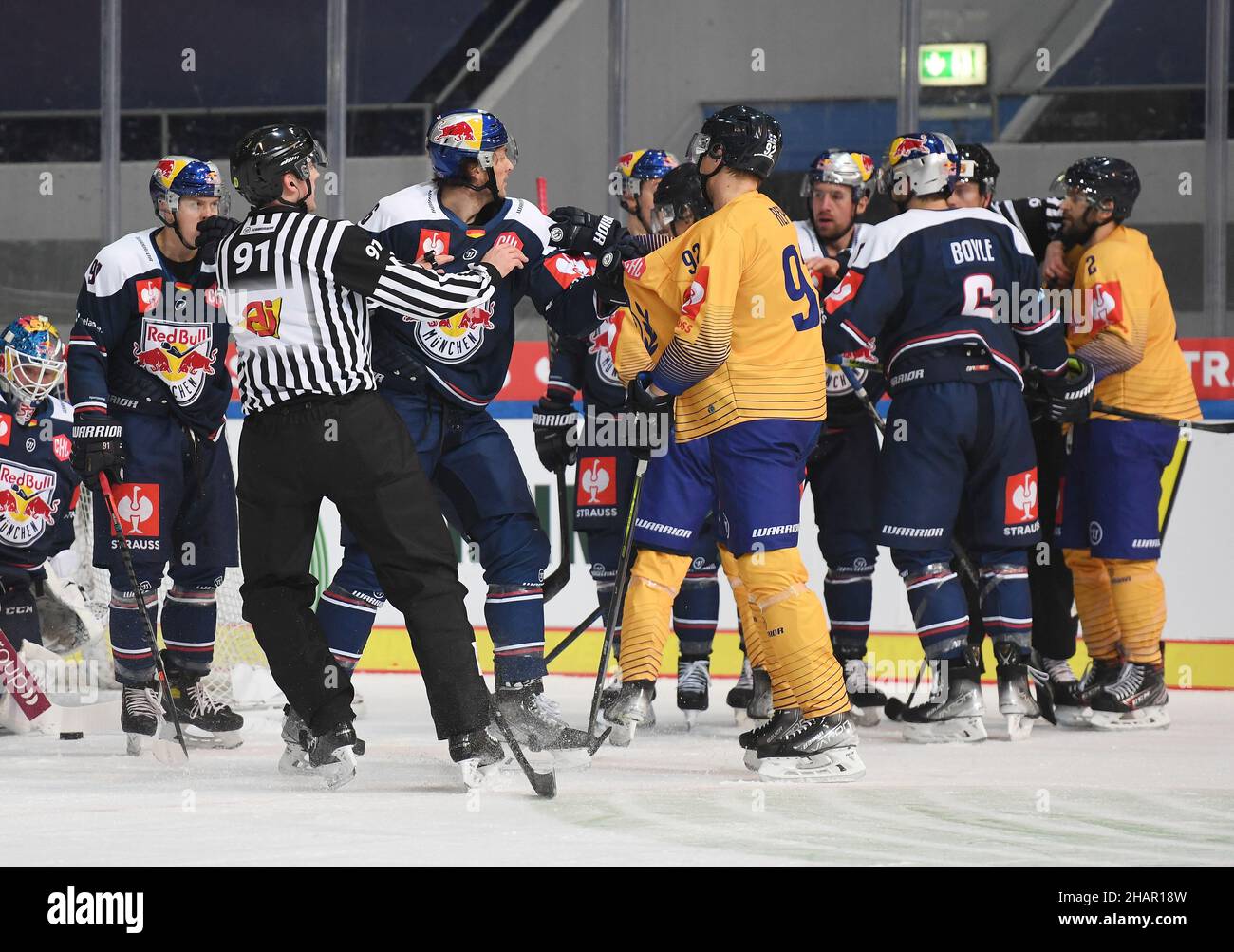 Munich, Germany. 14th Dec, 2021. Ice hockey Champions League, EHC Red Bull Munich Rauman