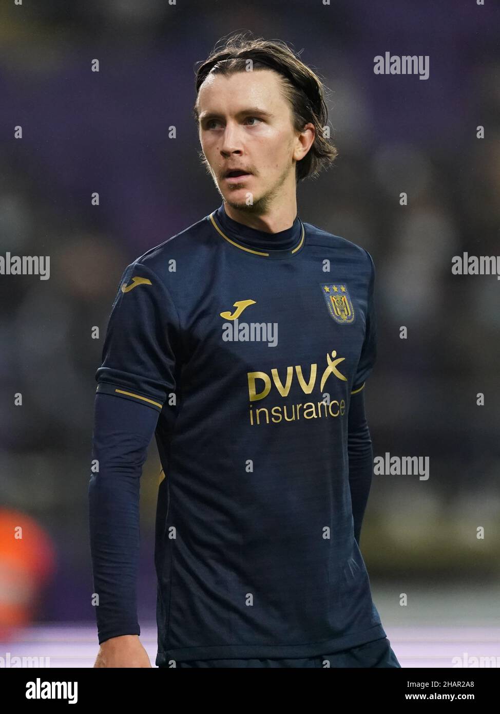 Anderlecht's Kristoffer Olsson and Club's Noa Lang fight for the ball  during a soccer match between RSC Anderlecht and Club Brugge KV, Sunday 03  Octob Stock Photo - Alamy