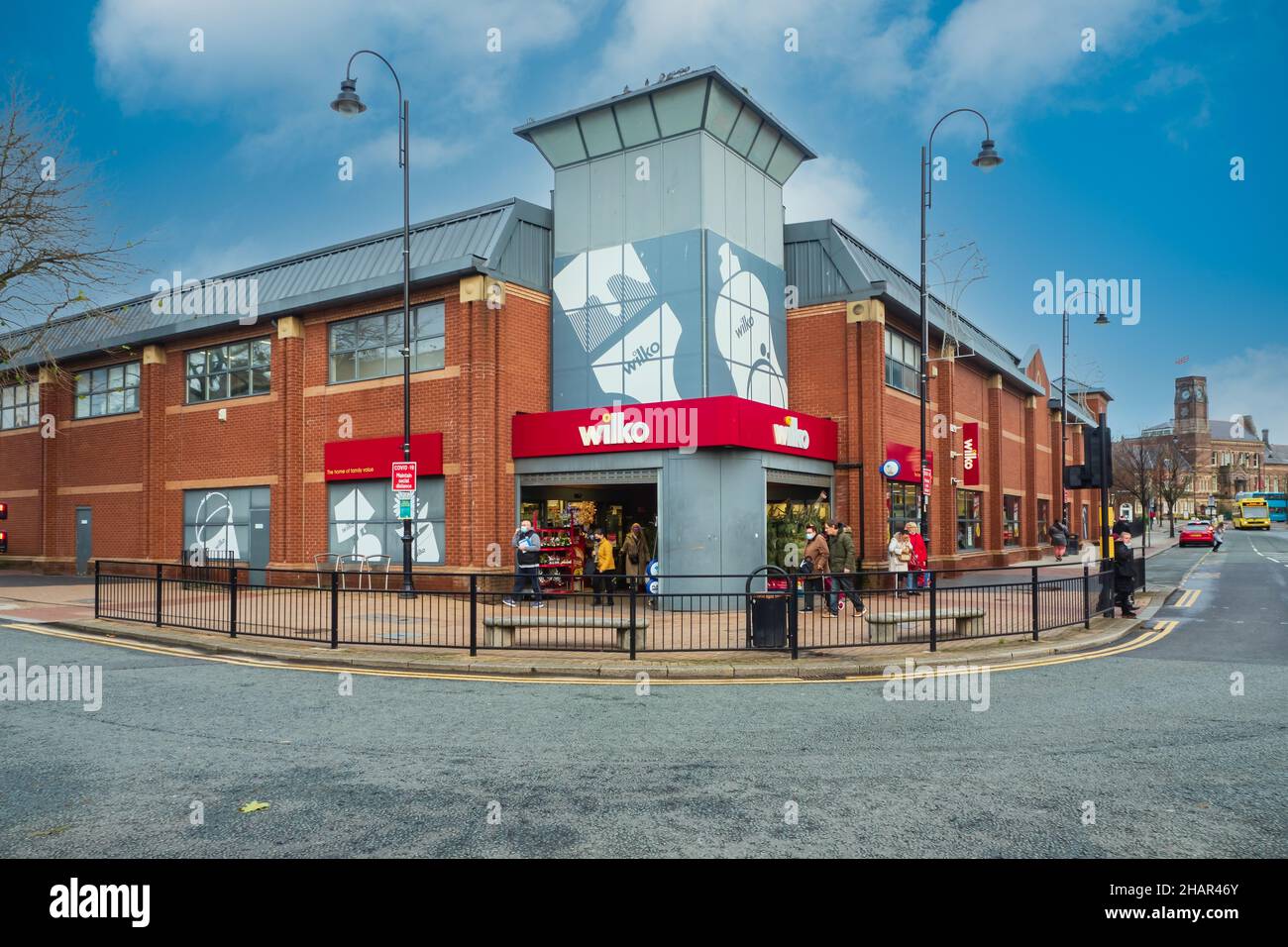 09.10.2021 St Helens, Merseyside, UK. Wilkinsons retail shop in St Helens,  Merseyside. Editorial Stock Photo - Alamy
