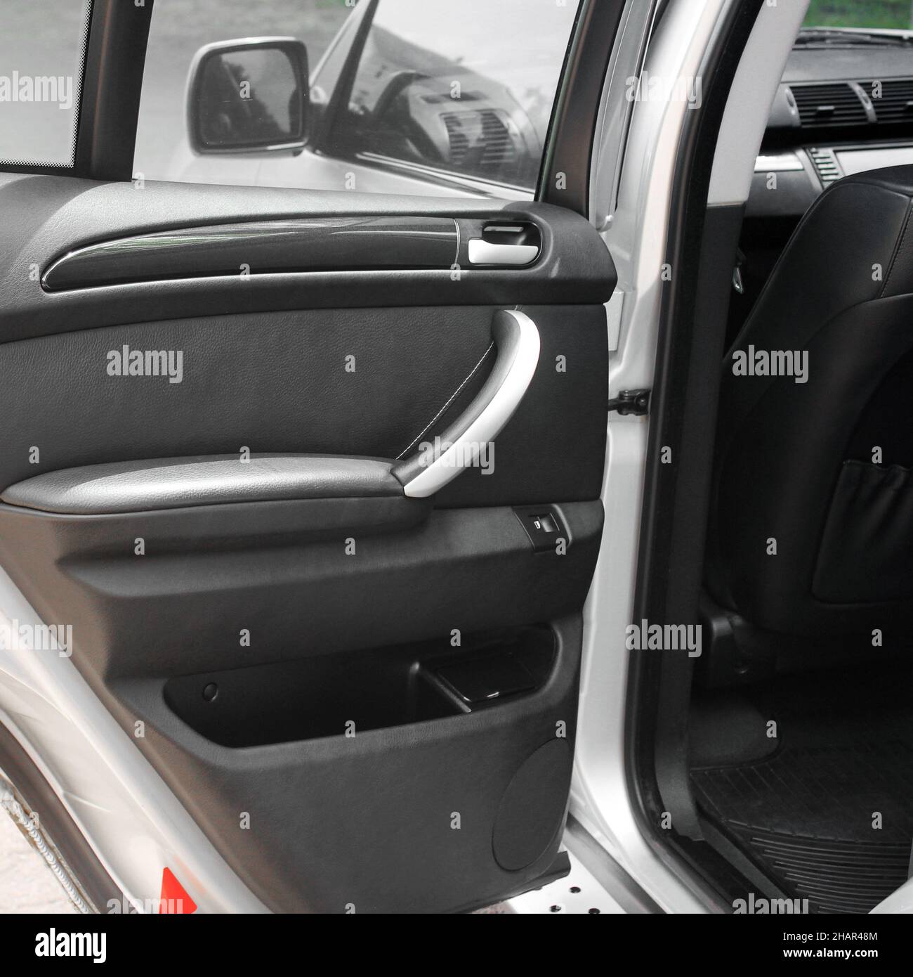 Open car doors Stock Photo Alamy