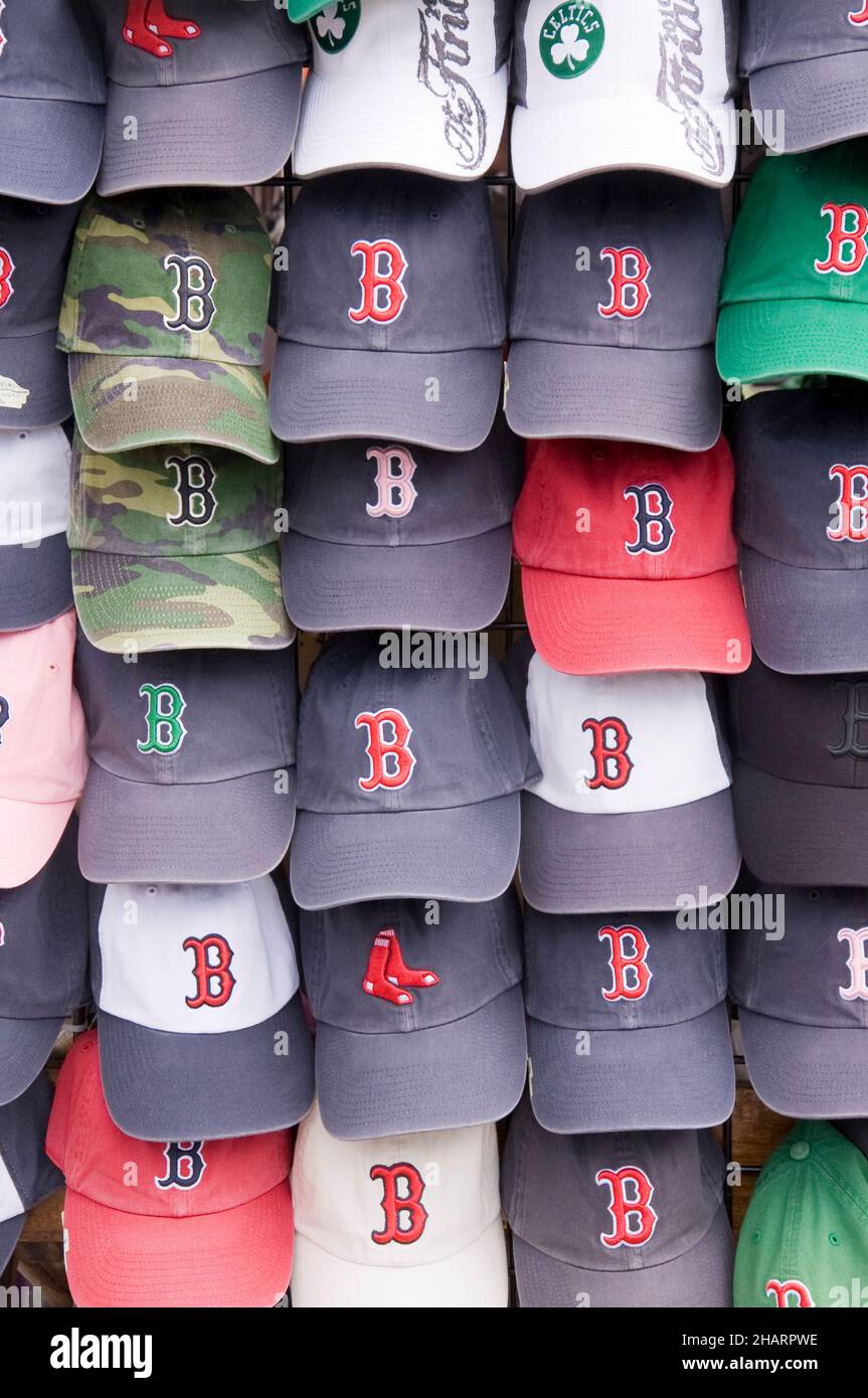 Souvenir baseball caps on sale in Boston Common Stock Photo - Alamy