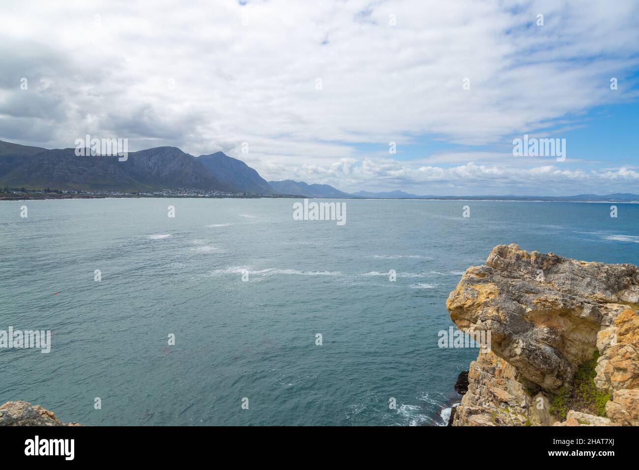 Indian Ocean in the Walker Bay close to Hermanus in the Western Cape of South Africa Stock Photo