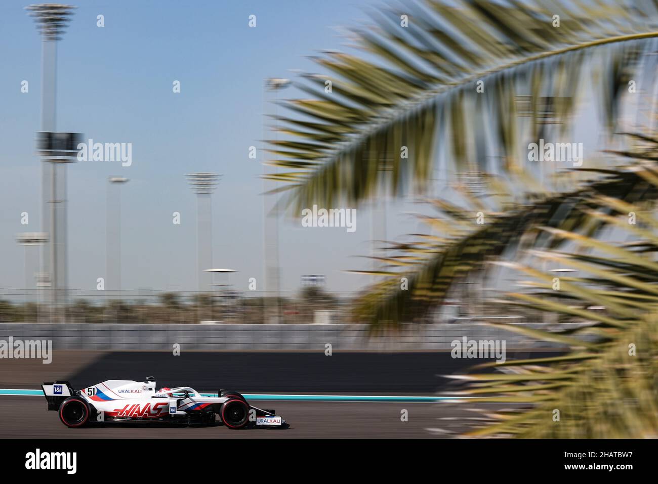 Marina Circuit, Abu Dhabi, 15/12/2021, Pietro Fittipaldi (BRA) Haas F1 Team Reserve Driver. 15.12.2021. Formula 1 Testing, Yas Marina Circuit, Abu Dhabi, Wednesday.  Photo credit should read: XPB/Alamy Live News. Stock Photo