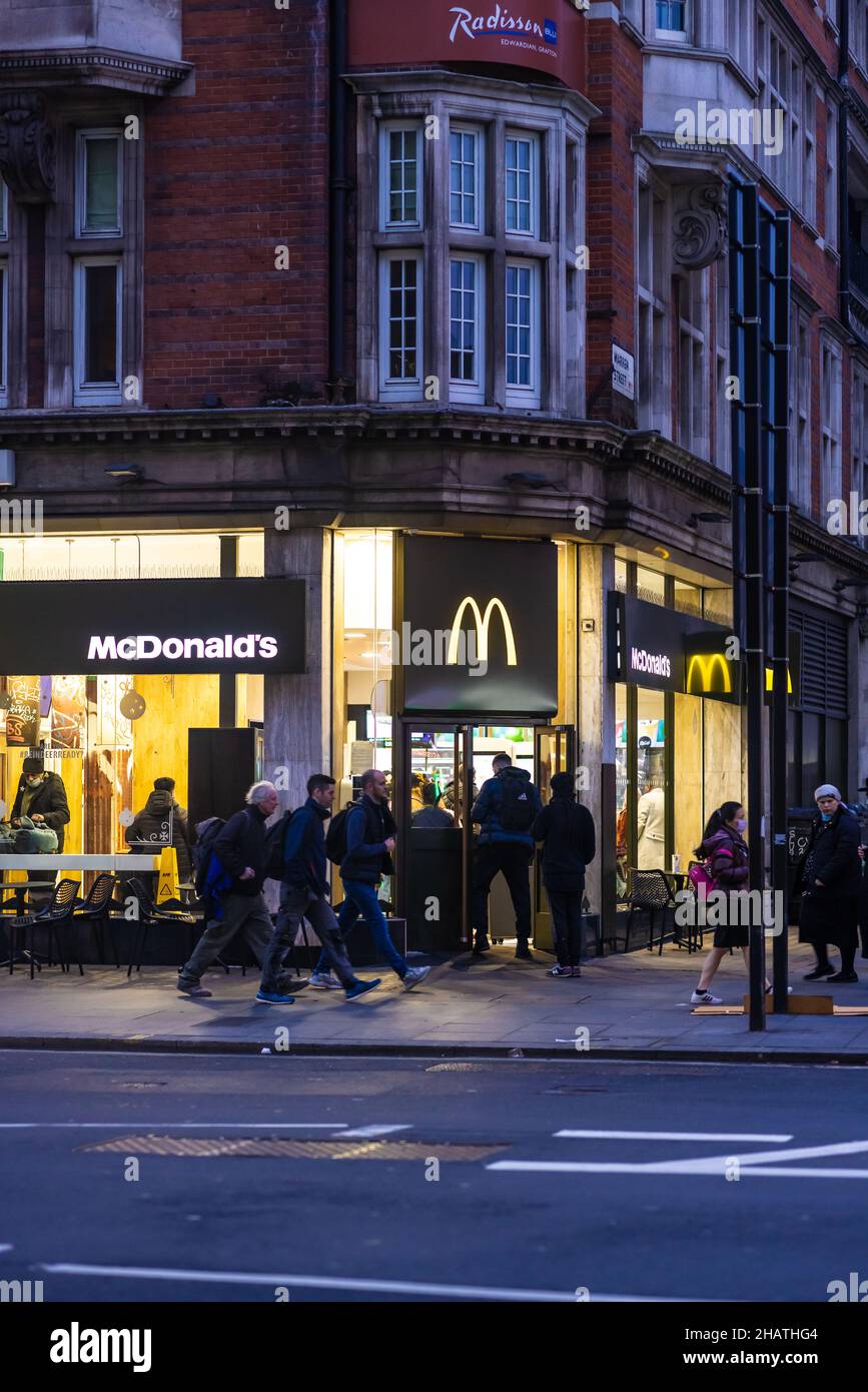 Around Tottenham Court Road Stock Photo Alamy