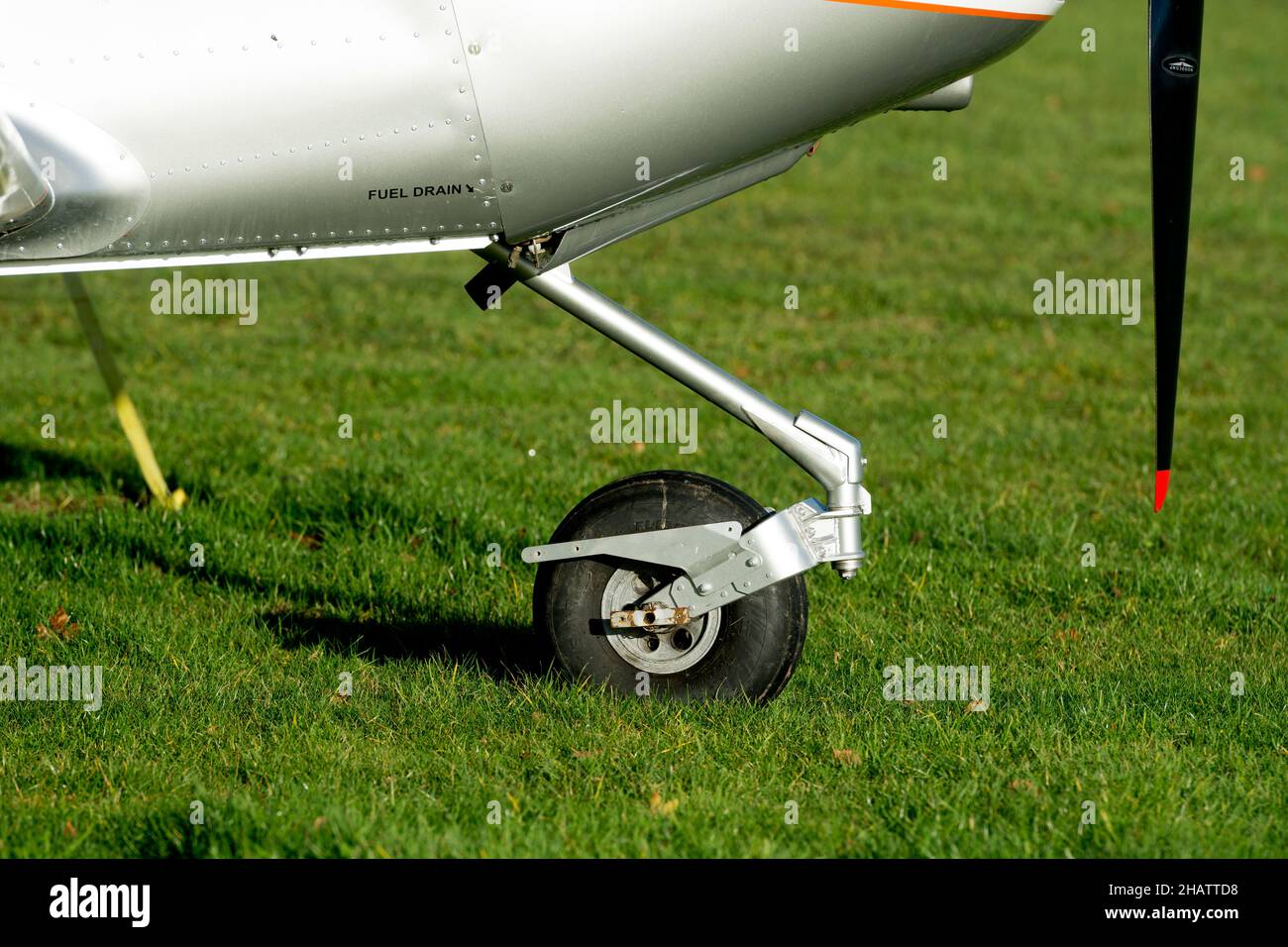 Aircraft nose wheel, CZAW SportCruiser, Wellesbourne Airfield, UK Stock Photo