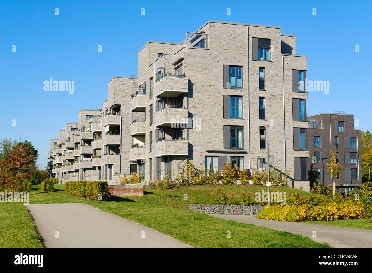 Modern apartment house, Luenen, Ruhr area, North Rhine-Westphalia, Germany Stock Photo