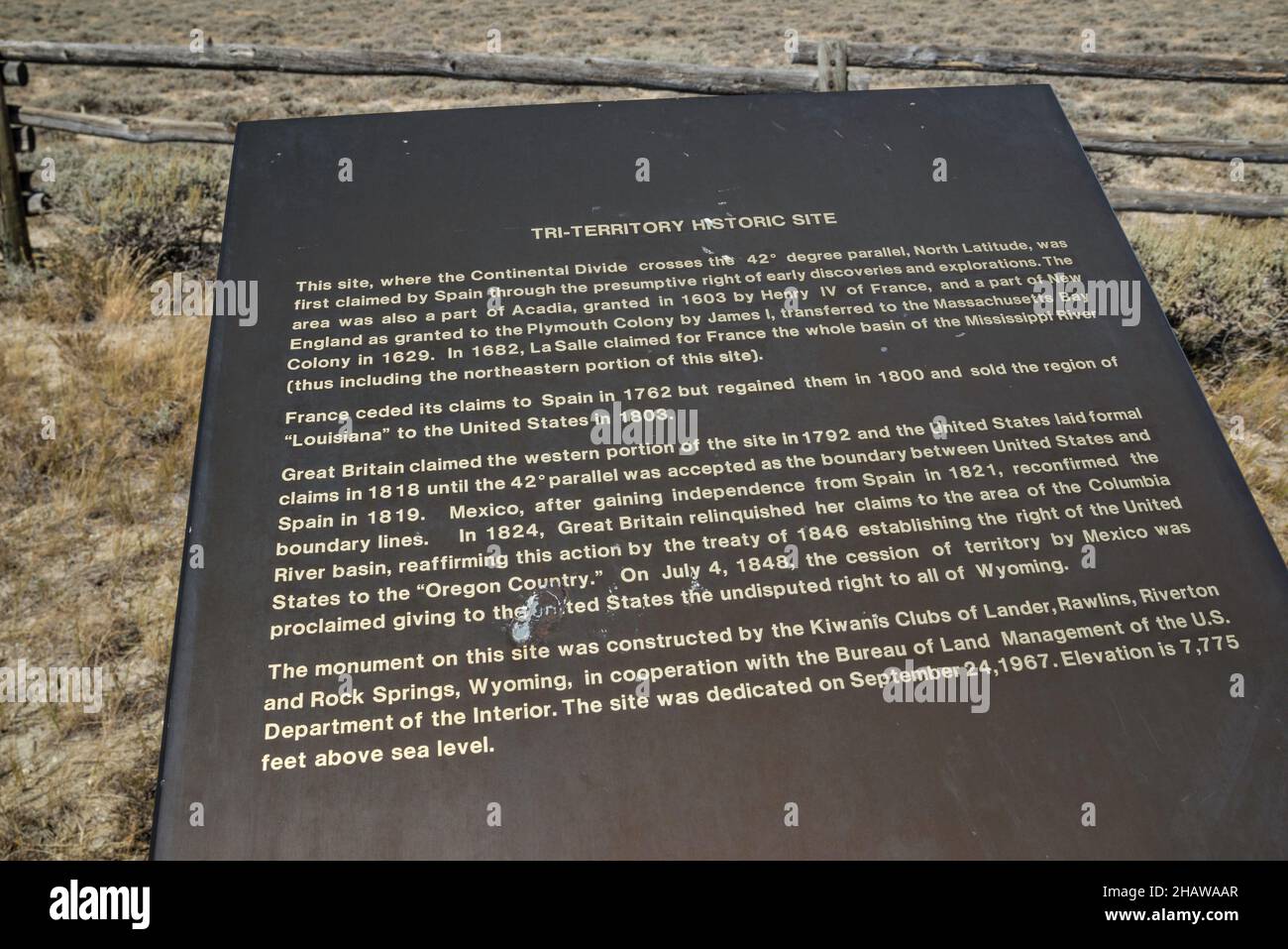 Interpretive sign at Tri-Territory Historic Site, BLM road 4113, Continental Divide, Red Desert, Wyoming, USA Stock Photo