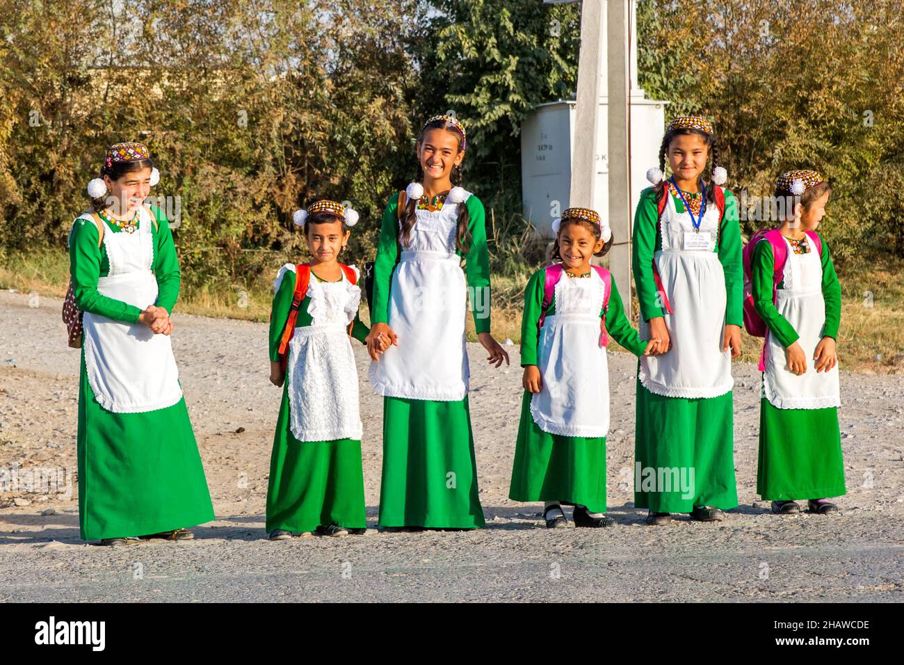 Turkmenistan traditional dress hi-res stock photography and images - Alamy