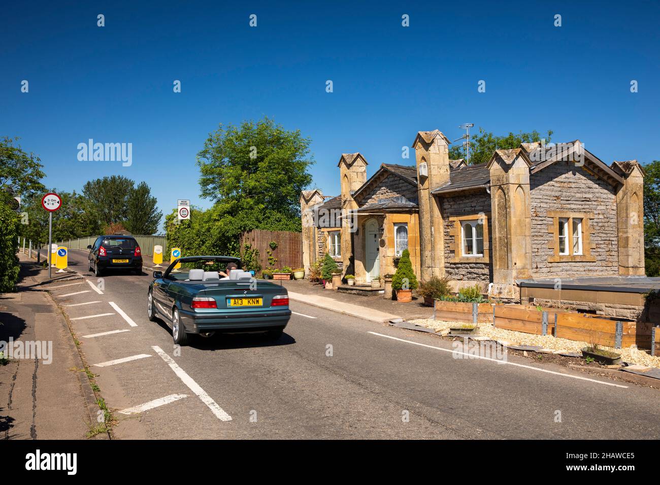 Thomas telfords mythe bridge hires stock photography and images Alamy