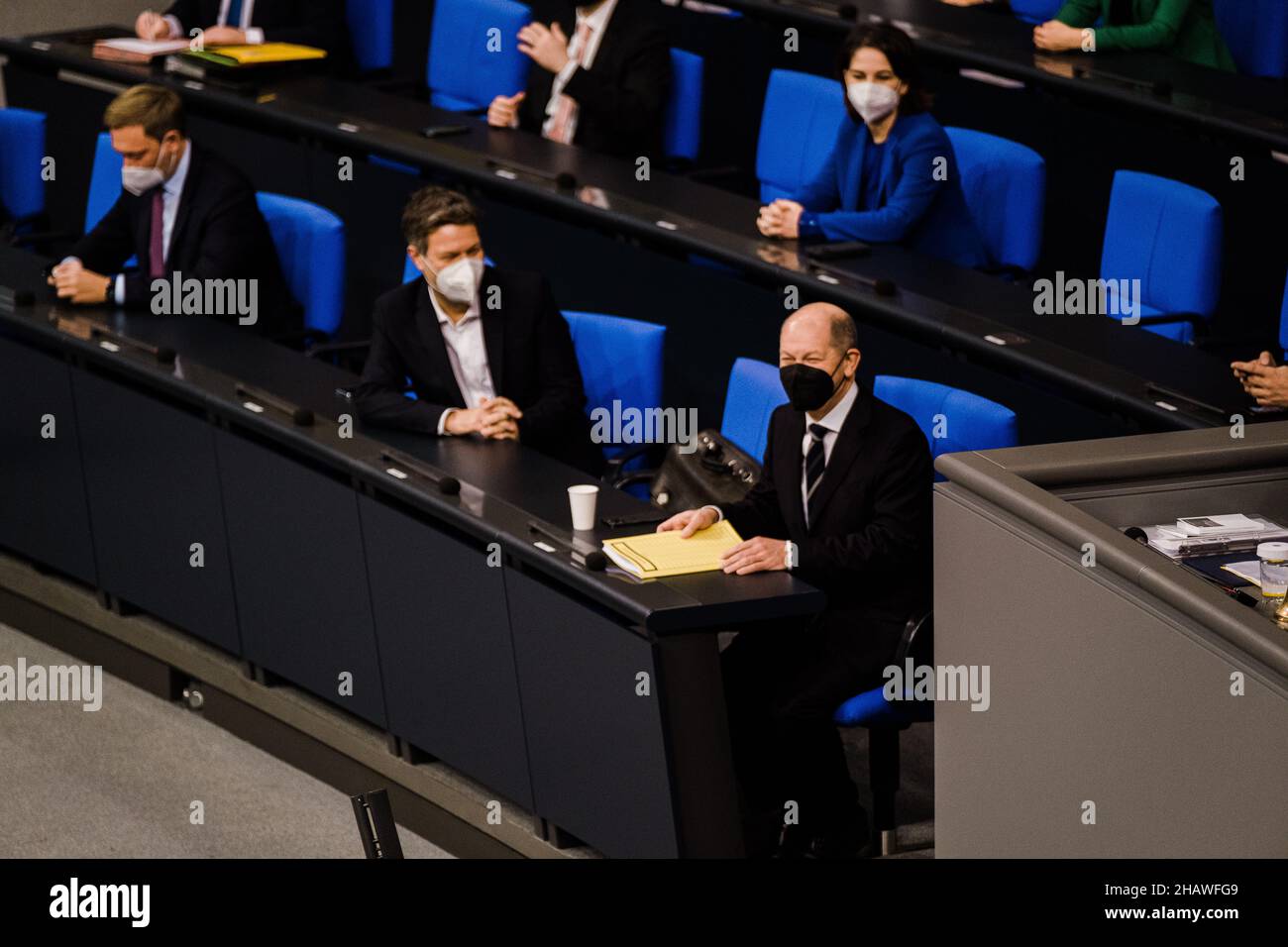 Olaf Scholz, Robert Habeck and Annalena Baerbock at the Bundestag on ...