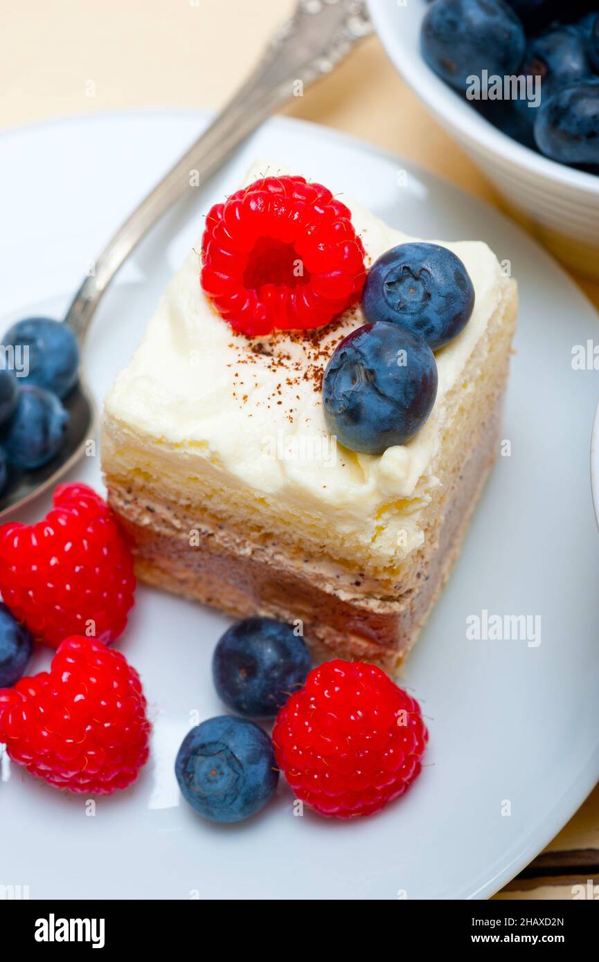 fresh homemade raspberry and blueberry cream cake Stock Photo - Alamy