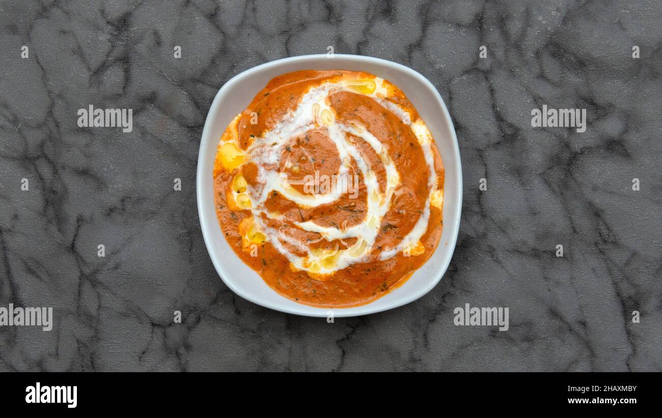 Butter chicken Indian food Stock Photo - Alamy