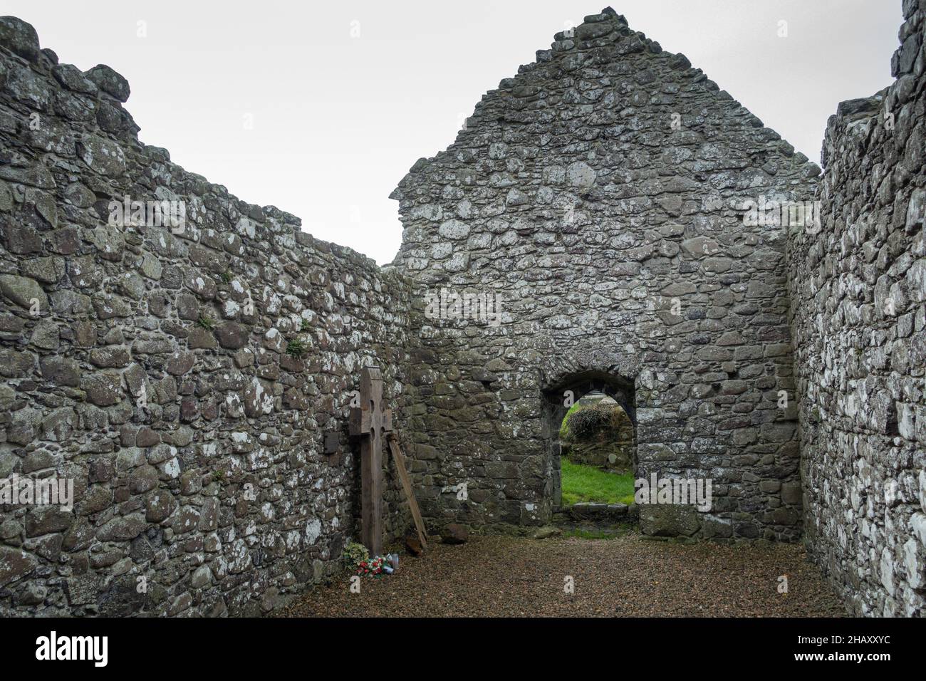 The ruins of a 13th century Church at Cranfield and St Olcan's Shrine on the shores of Lough Neagh at Churchtown Point, Antrim, Northern Ireland Stock Photo