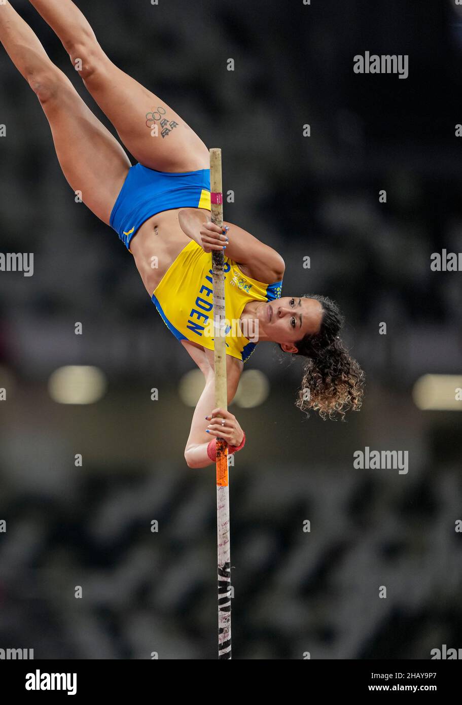 Angelica Bengtsson participating in the Tokyo 2020 Olympics in the pole