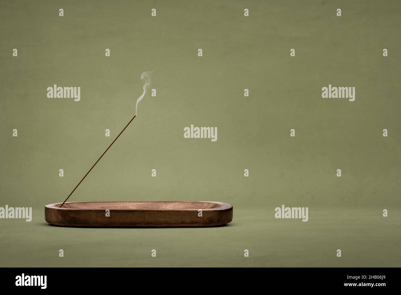 Incense stick hi-res stock photography and images - Alamy