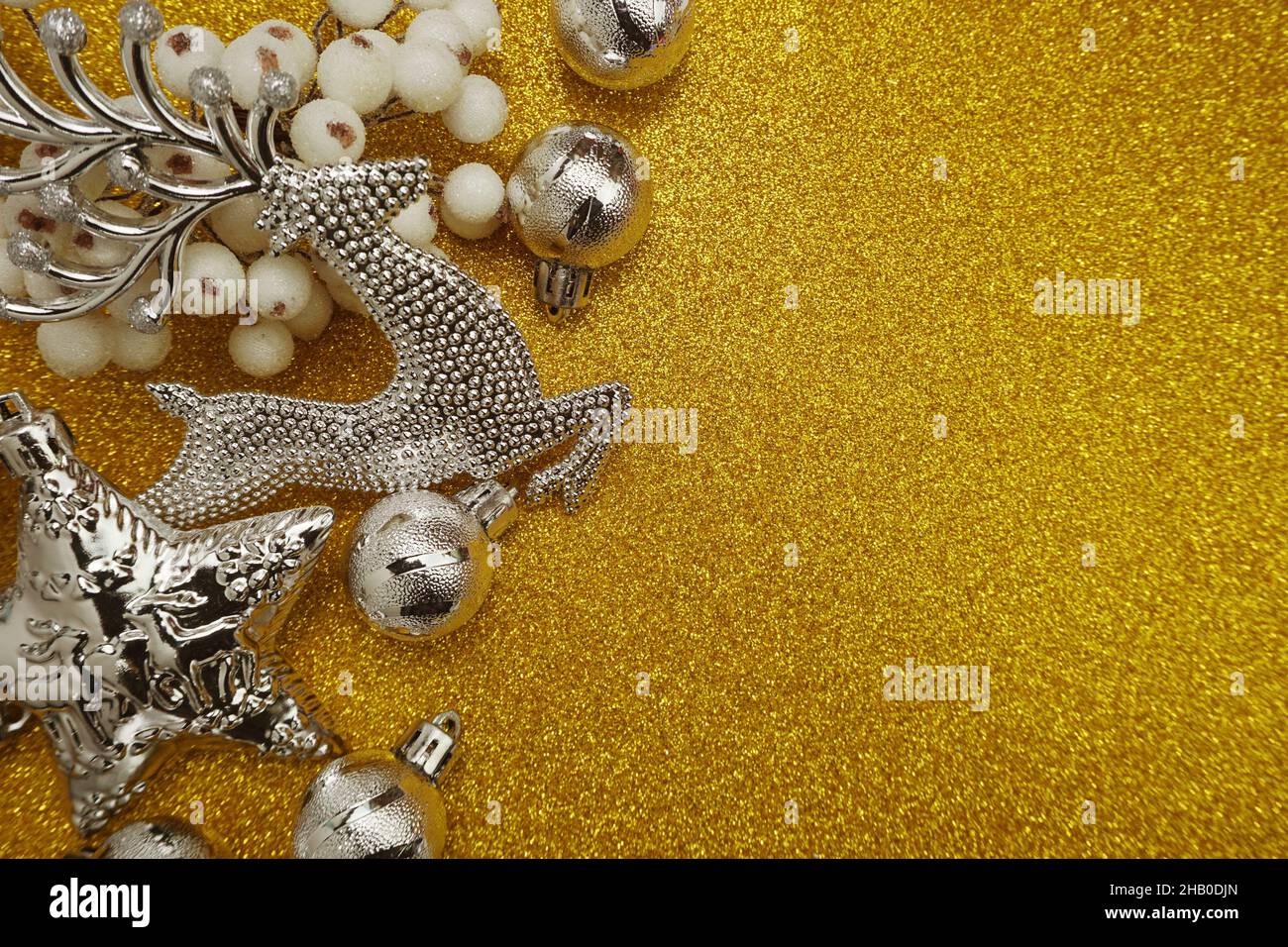 Silver christmas ornaments hires stock photography and images Alamy