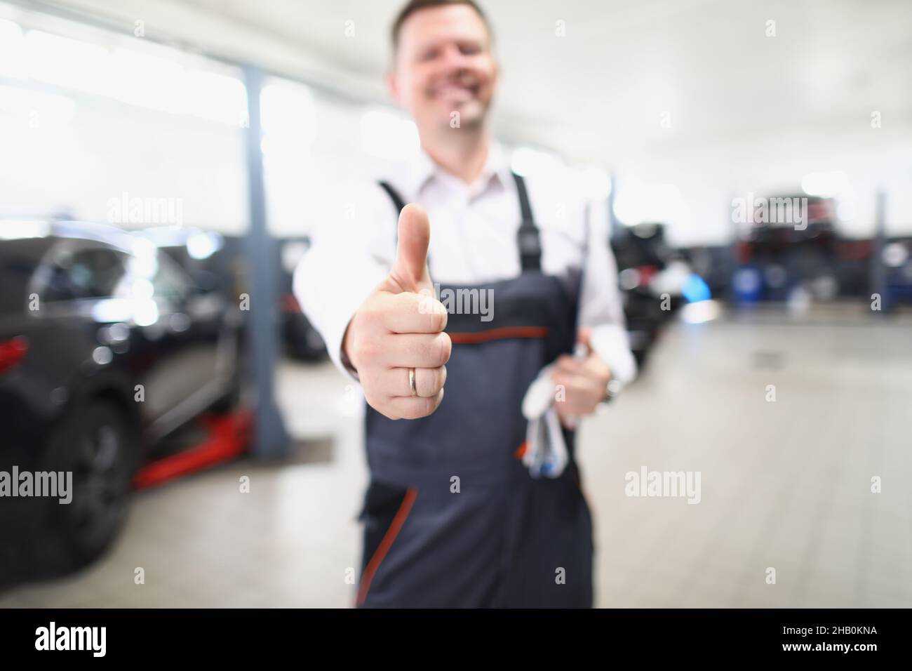 Smile maintenance hi-res stock photography and images - Alamy