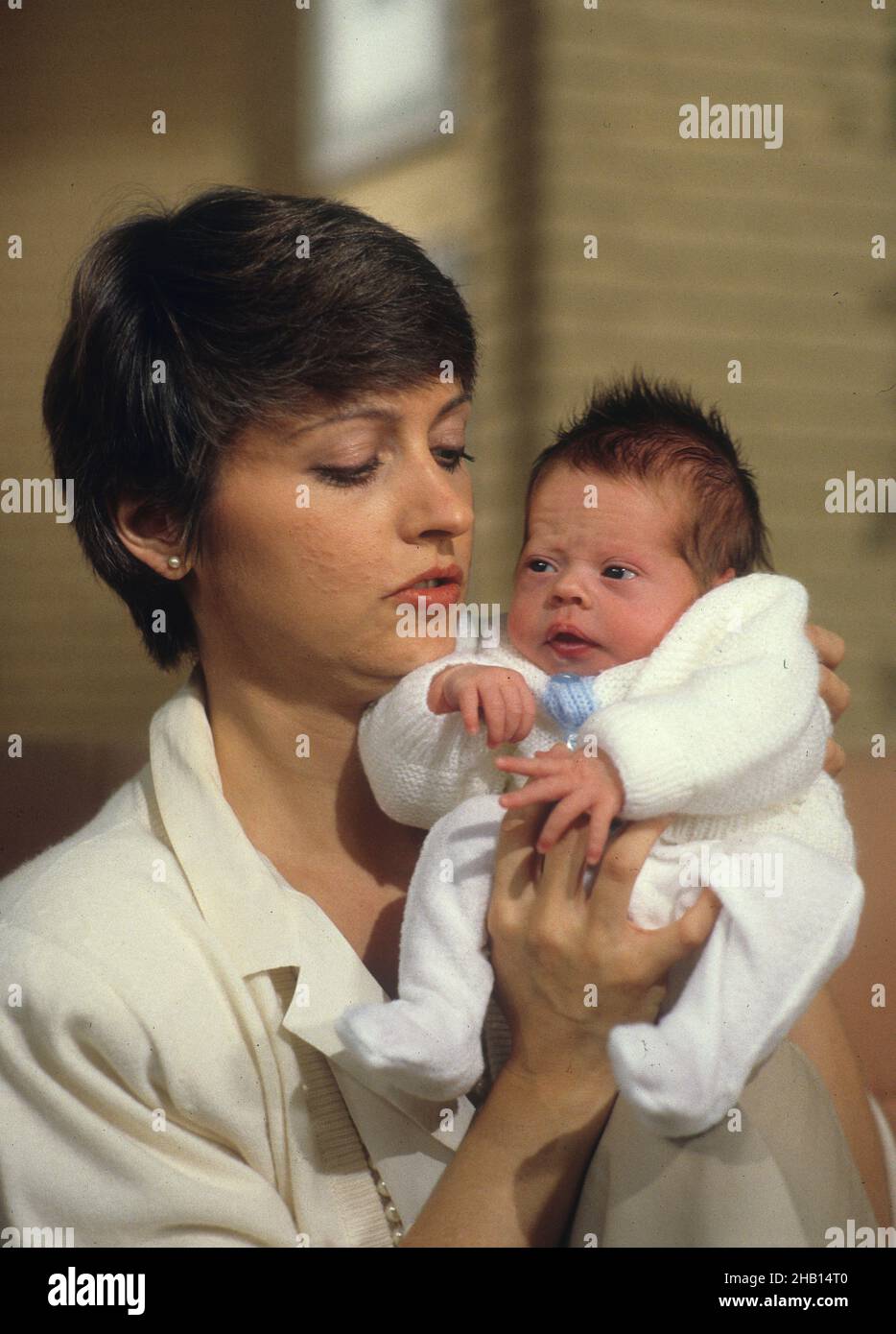 Anne Diamond with her baby son Oliver Stock Photo