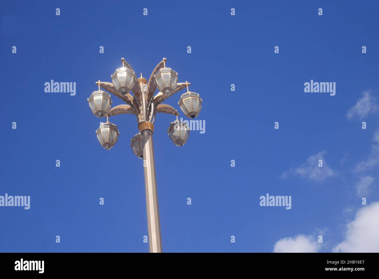 Lights outside the Qasr al Watan, Palace of the Nation, the presidential palace of the United Arab Emirates, Abu Dhabi, United Arab Emirates Stock Photo