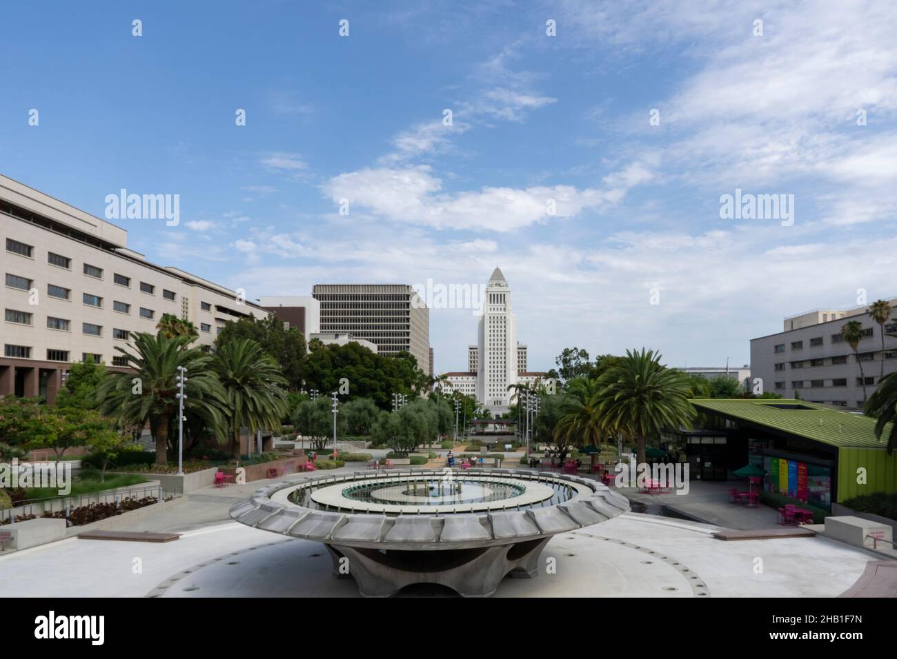 Los Angeles, USA - 11 August 2021: City Hall viewed from Grand Park in ...