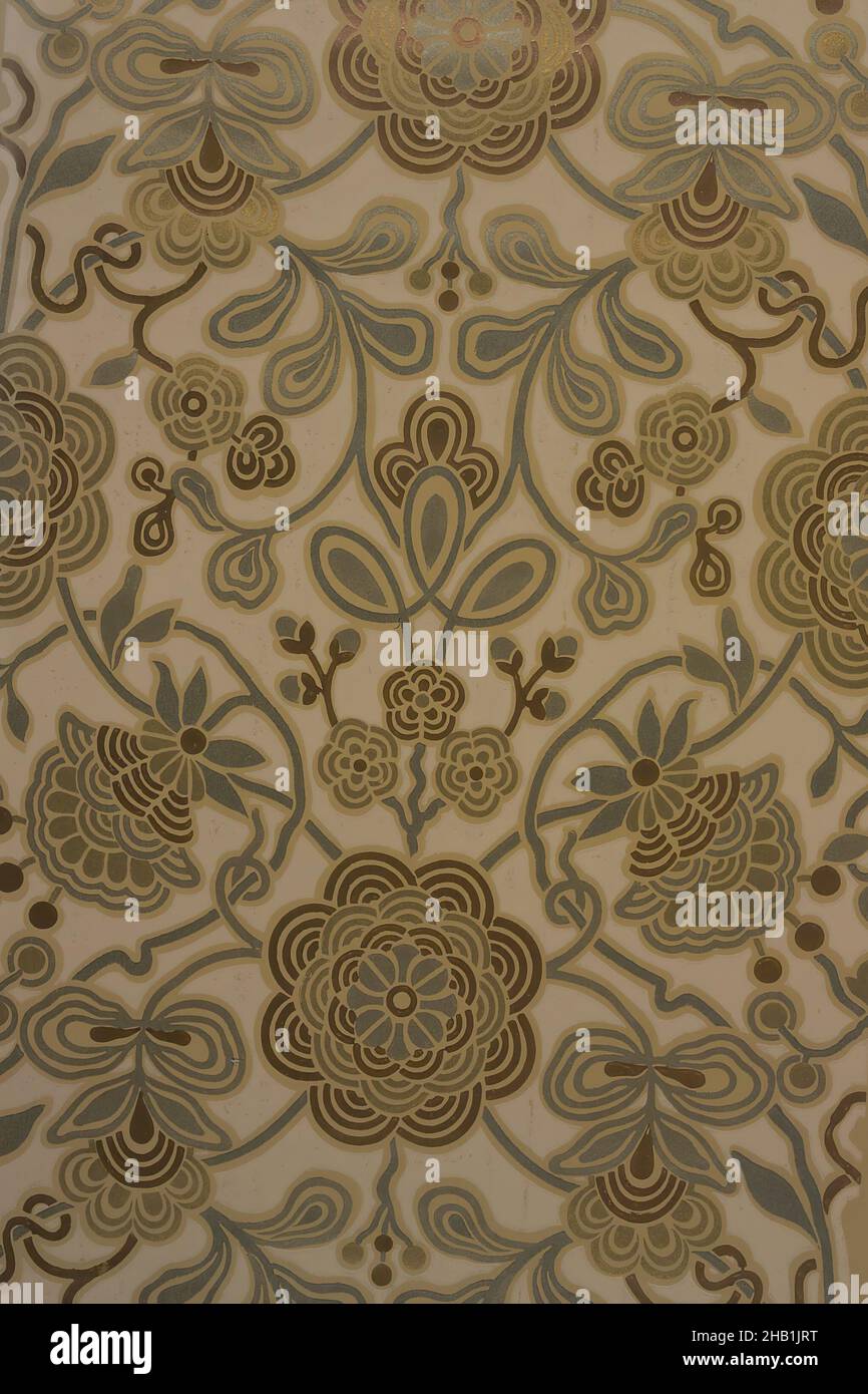 Wallpaper, Metallic inks on paper, ca. 1880, 45 x 19 7/16 in., 114.3 x 49.4 cm, arts and crafts, carpet, craftsman, floral, furnishing, pattern, rug, stylized, textile, wallpaper sample Stock Photo