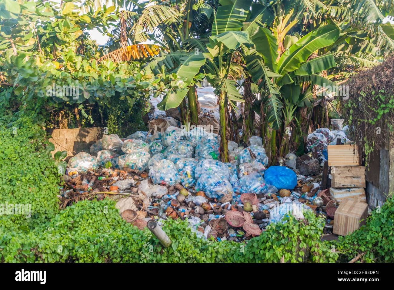 Garbage dump on Boracay island, Philippines Stock Photo Alamy