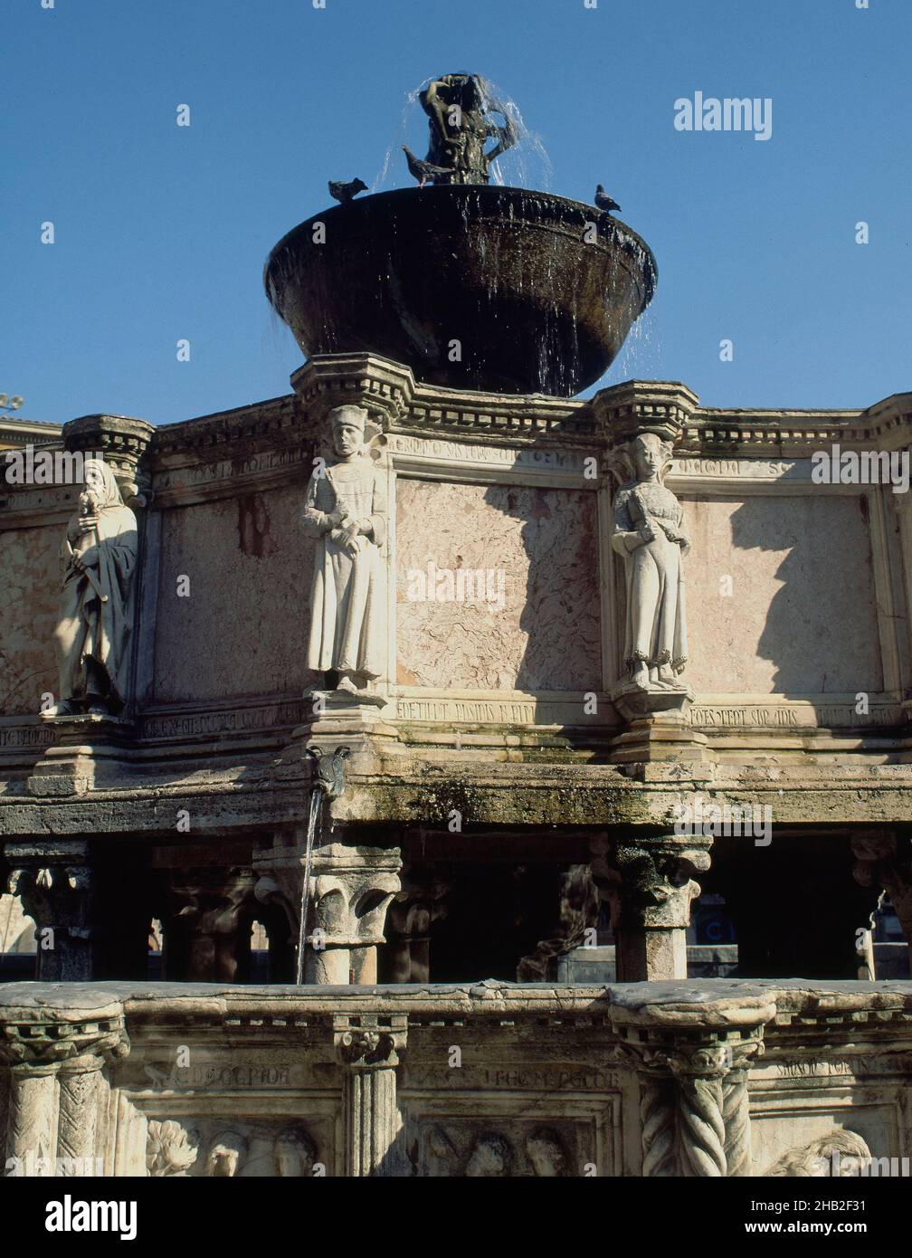 Esculturas esculturas de bronce hi-res stock photography and images - Alamy