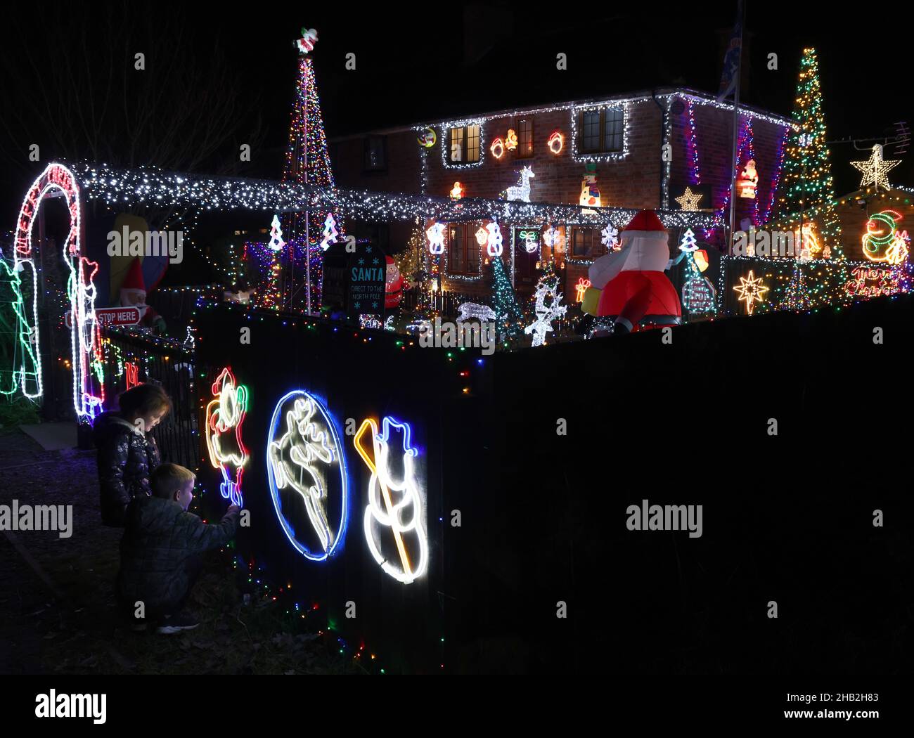 Loughborough, Leicestershire, UK. 16th December 2021. Children look