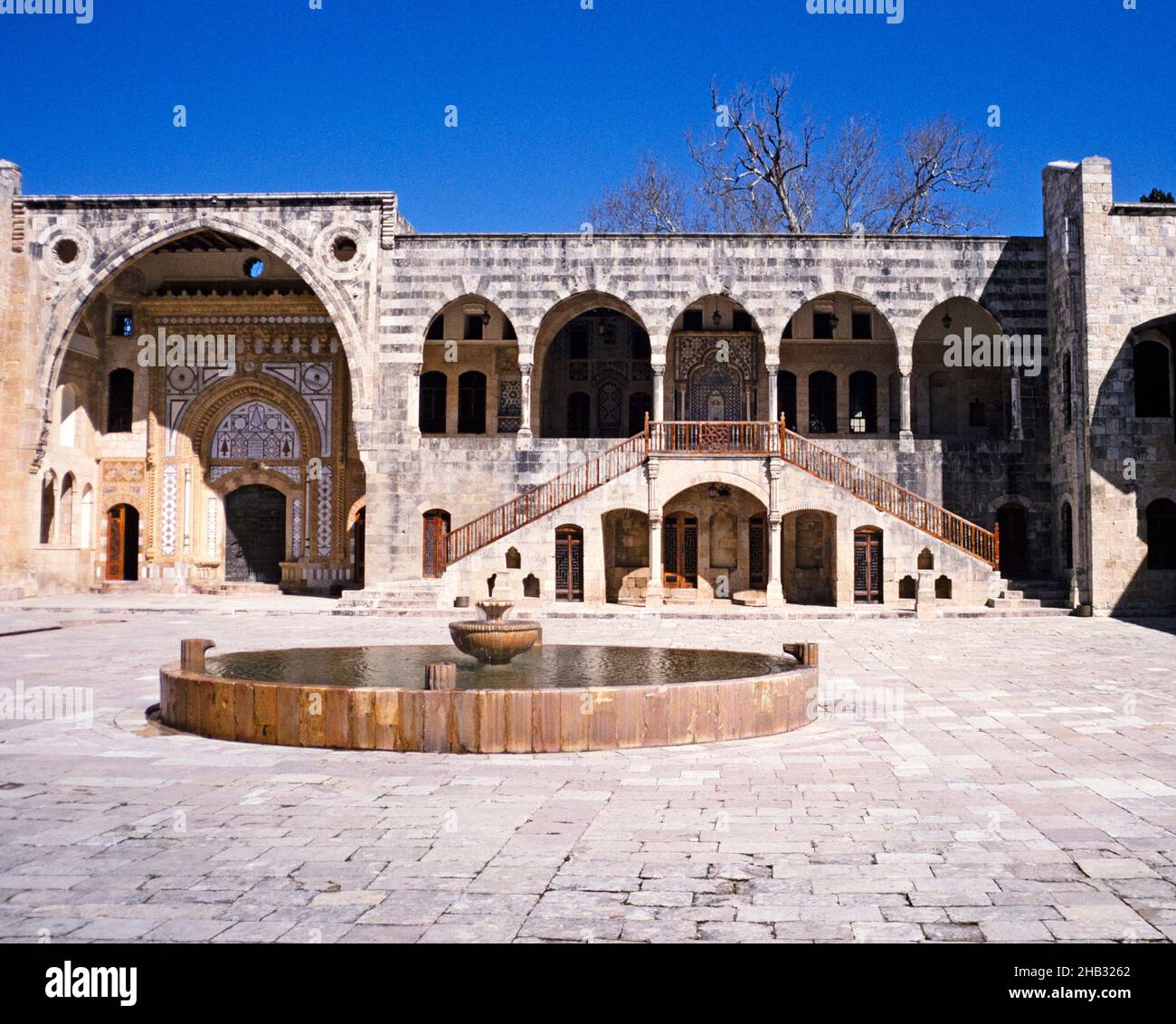 Water fountain in patio of Beit Eddine, Beit ed-Dine, Beiteddine Palace of Emir Bashir, Chouf, Lebanon 1998 Stock Photo
